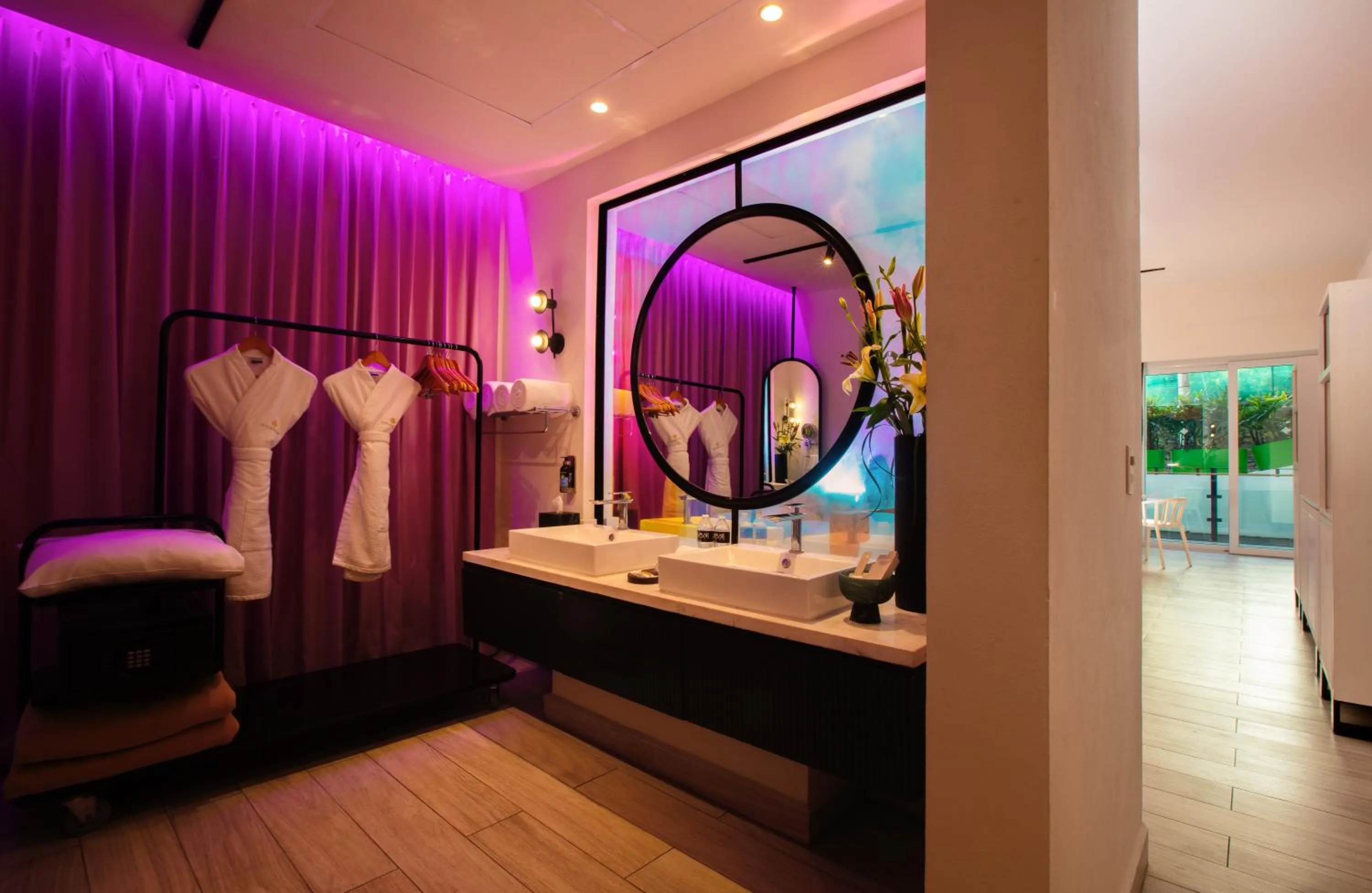 Bathroom, Bed in Almar Resort Luxury LGBT Experience by Mantamar Beach Club