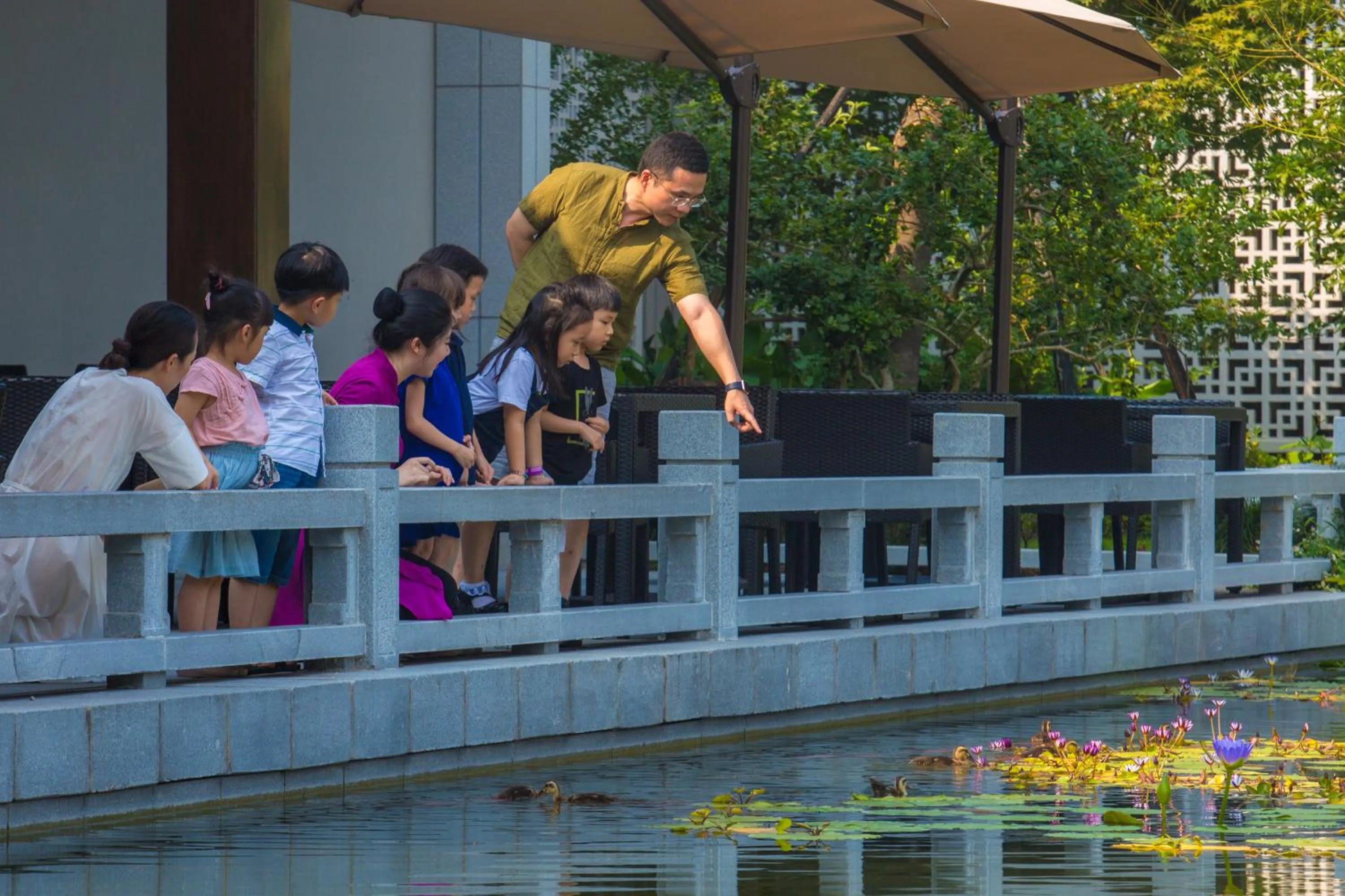 children in West Lake State Guest House