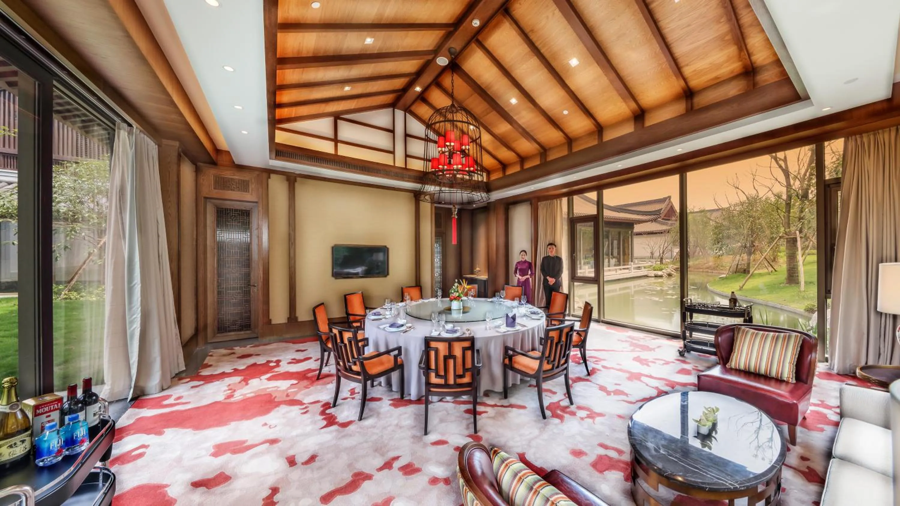 Banquet/Function facilities in West Lake State Guest House