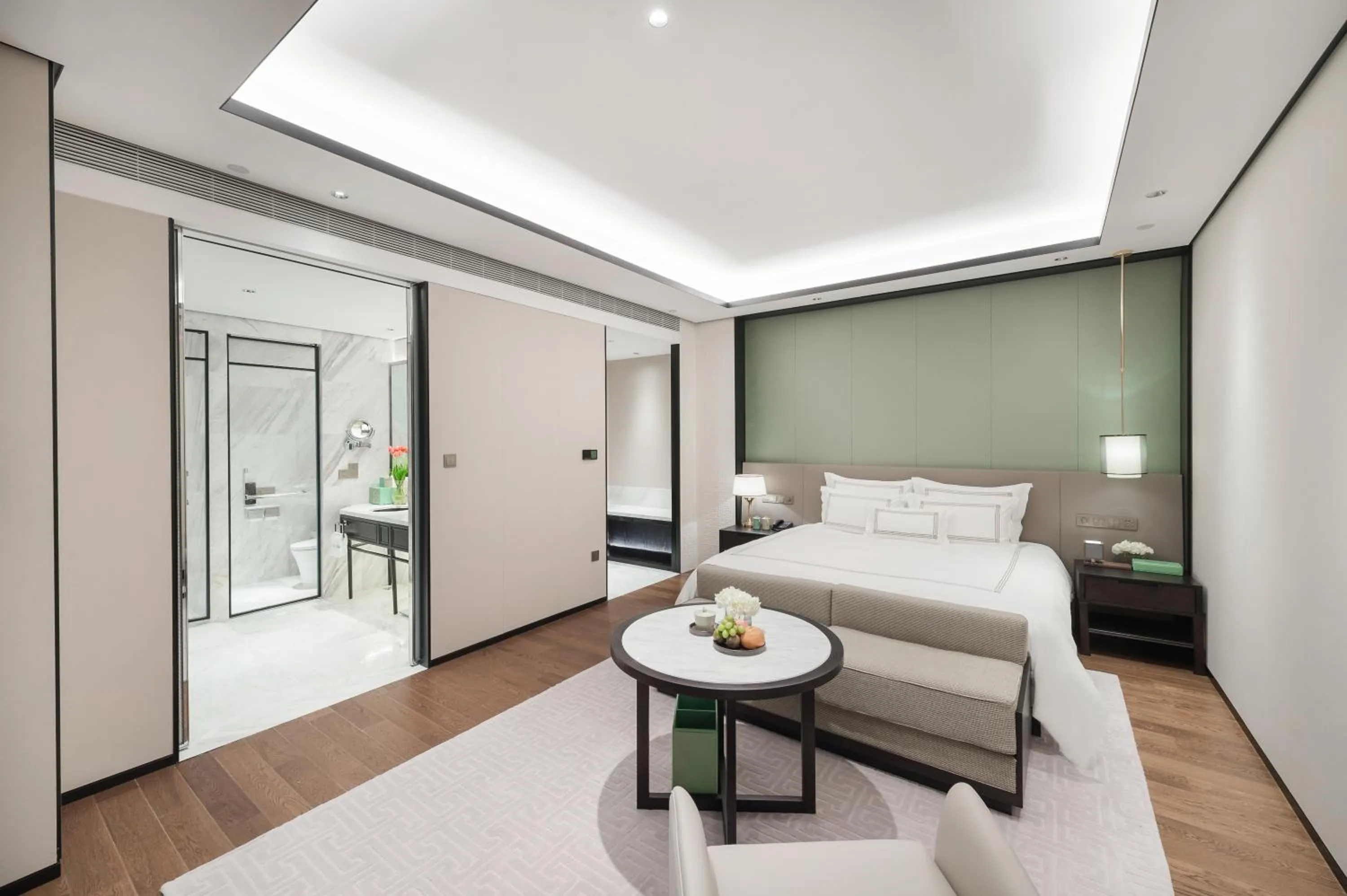 View (from property/room), Bed in West Lake State Guest House