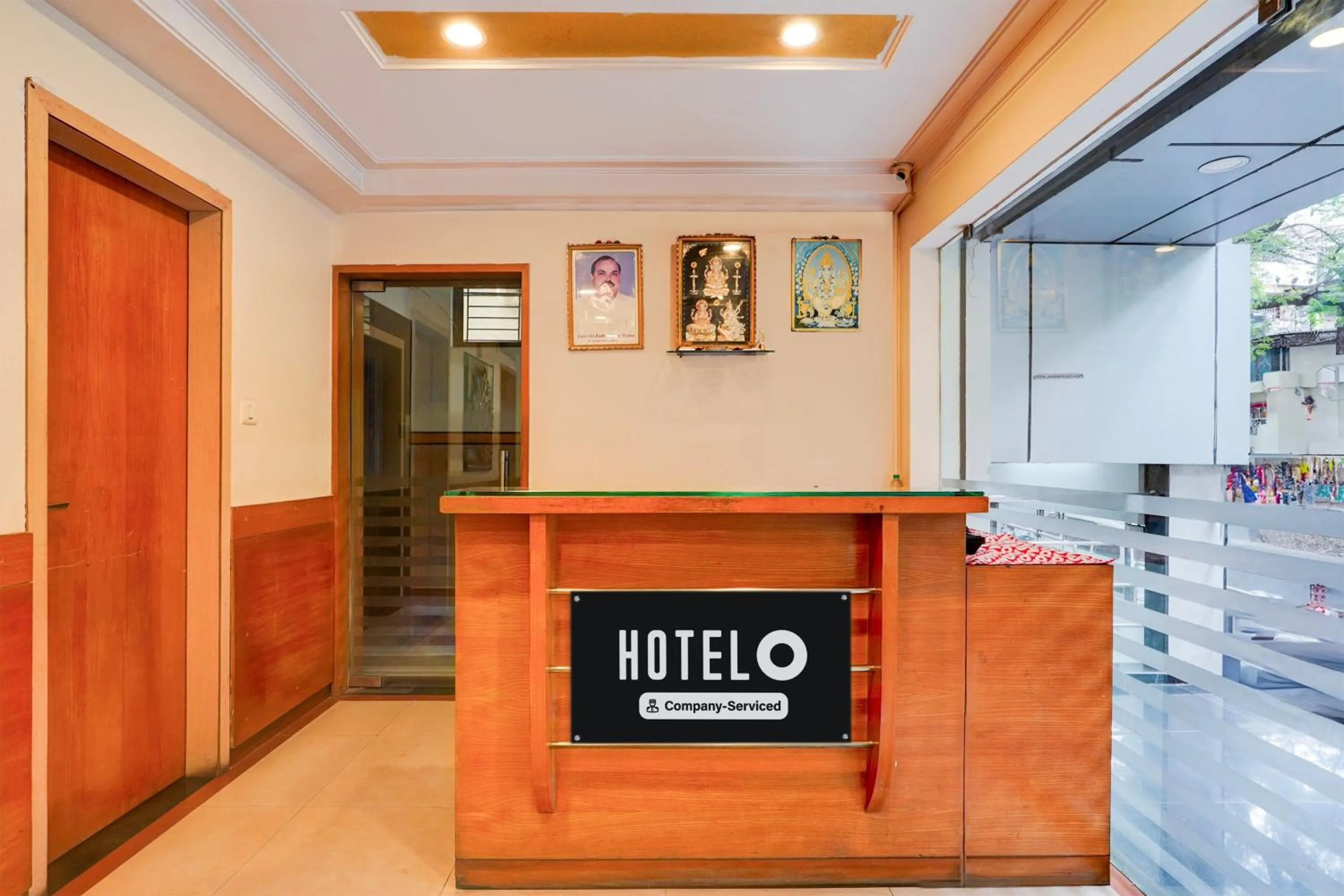 Lobby or reception in Super Hotel O Thimmaiah Rd Rajajinagar