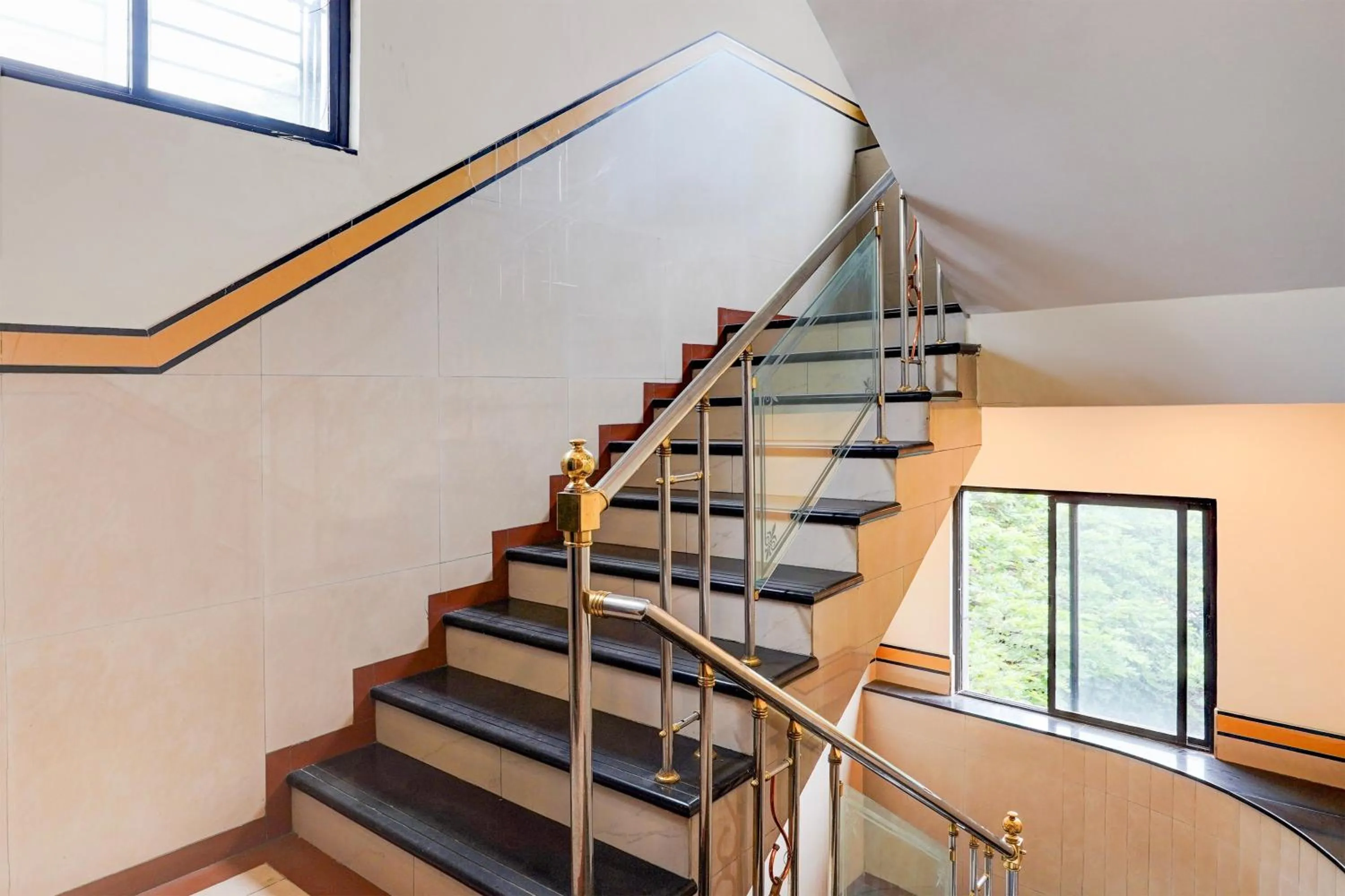 Lobby or reception in Super Hotel O Thimmaiah Rd Rajajinagar