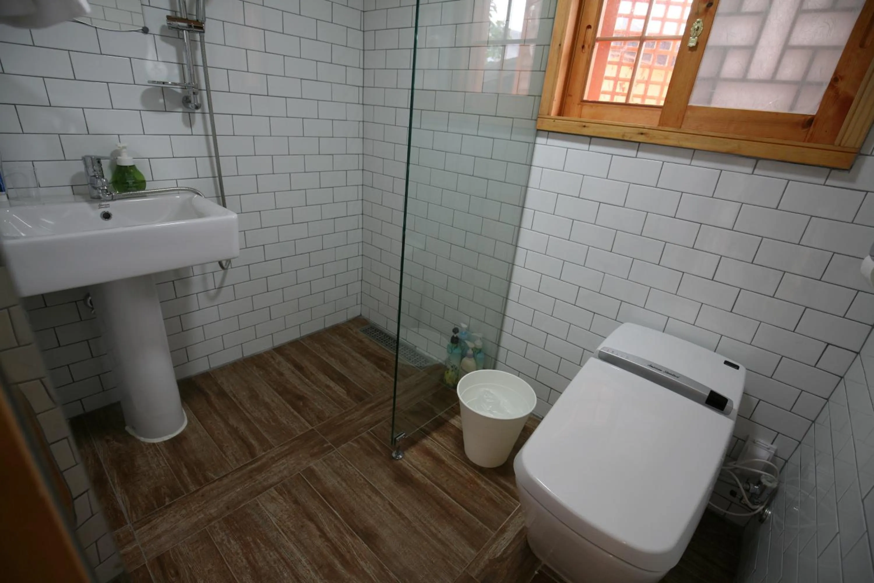 Bathroom in GaEunChae