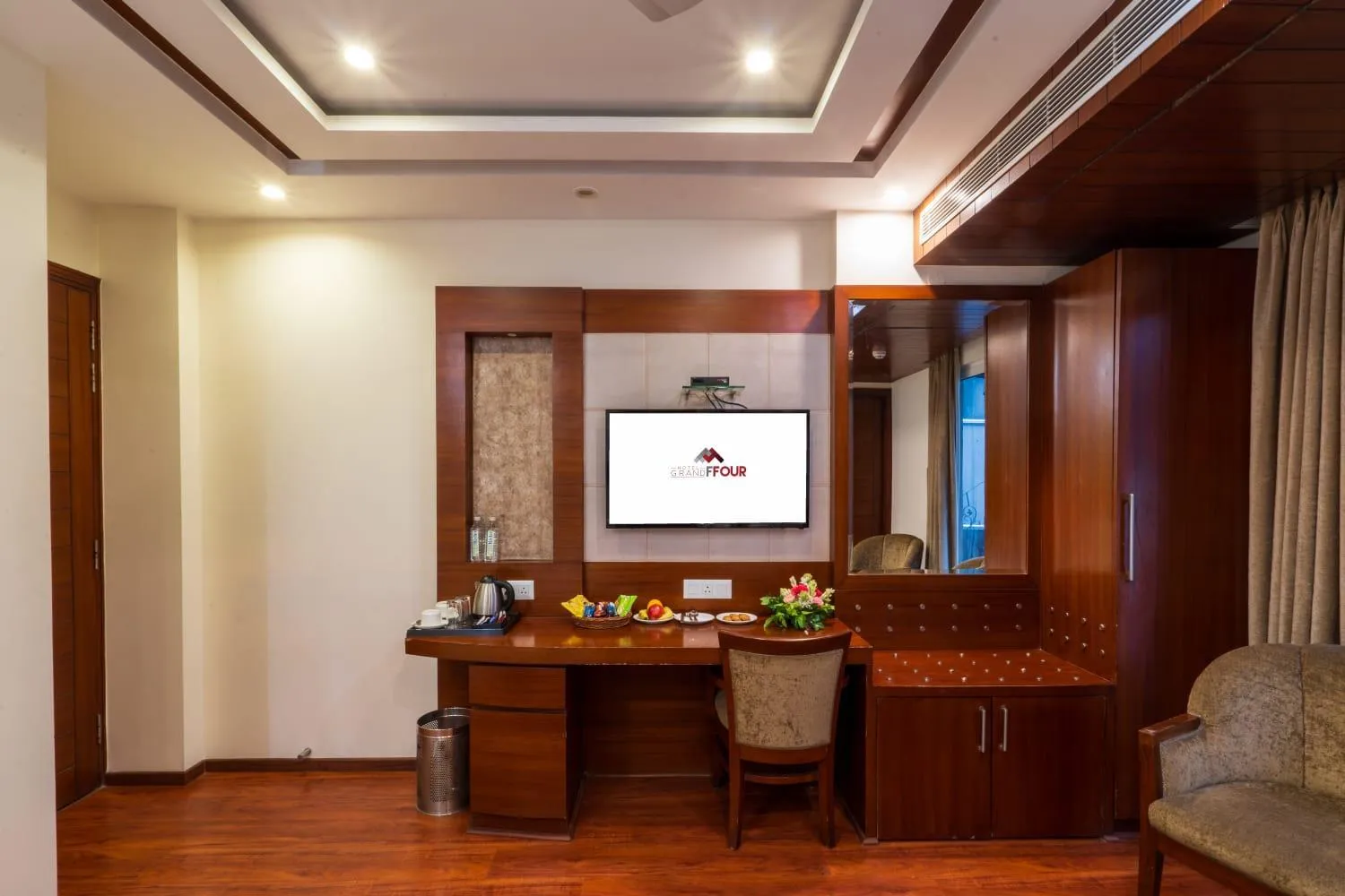 TV and multimedia in Grand FFOUR near Nehru Place, Delhi