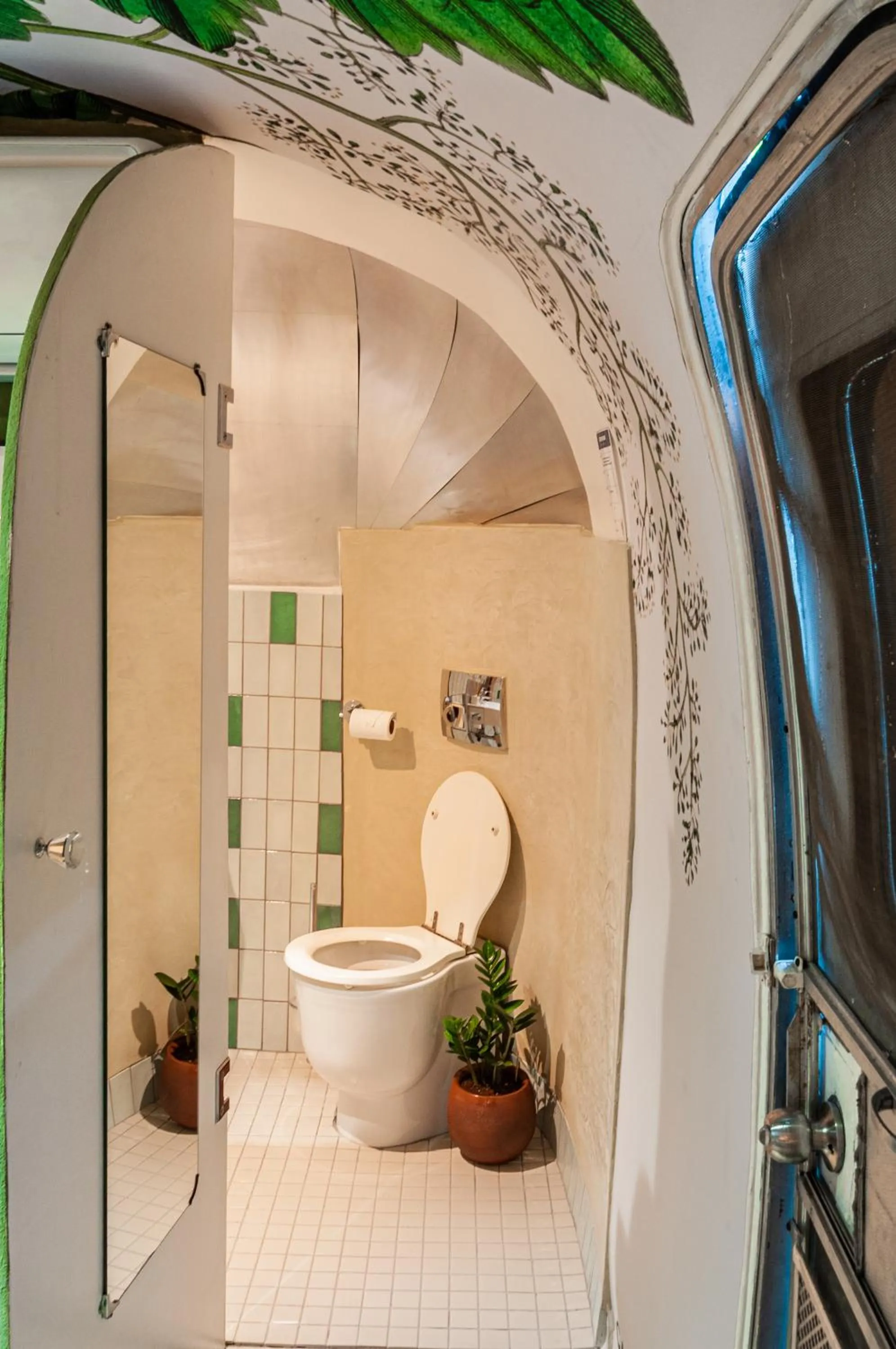 Bathroom in Grand Daddy Boutique Hotel