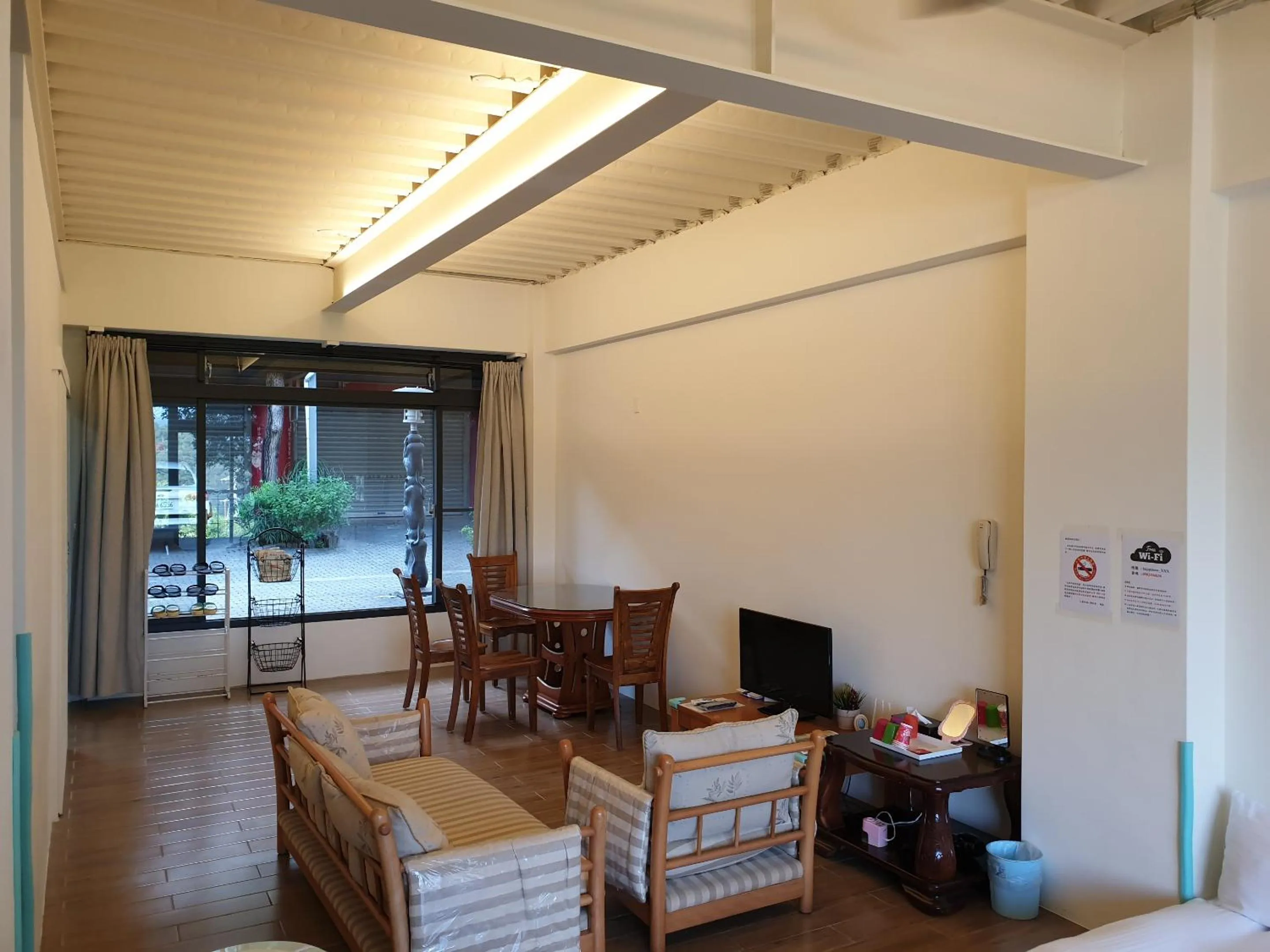 Living room in Sanyi Happiness B&B