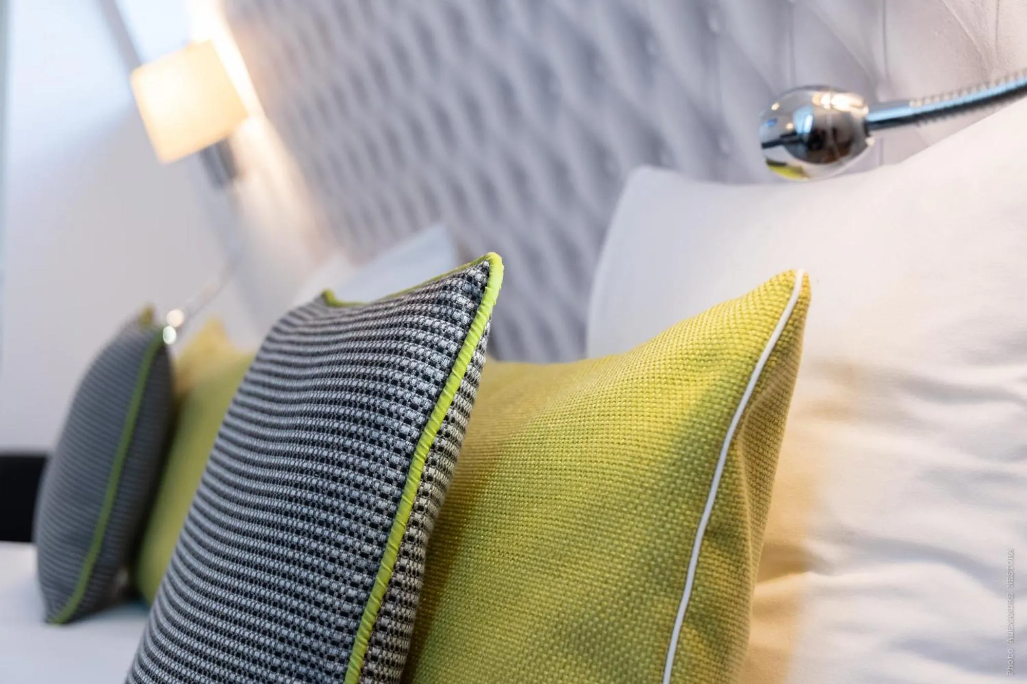 Bed in Hôtel Versailles Chantiers