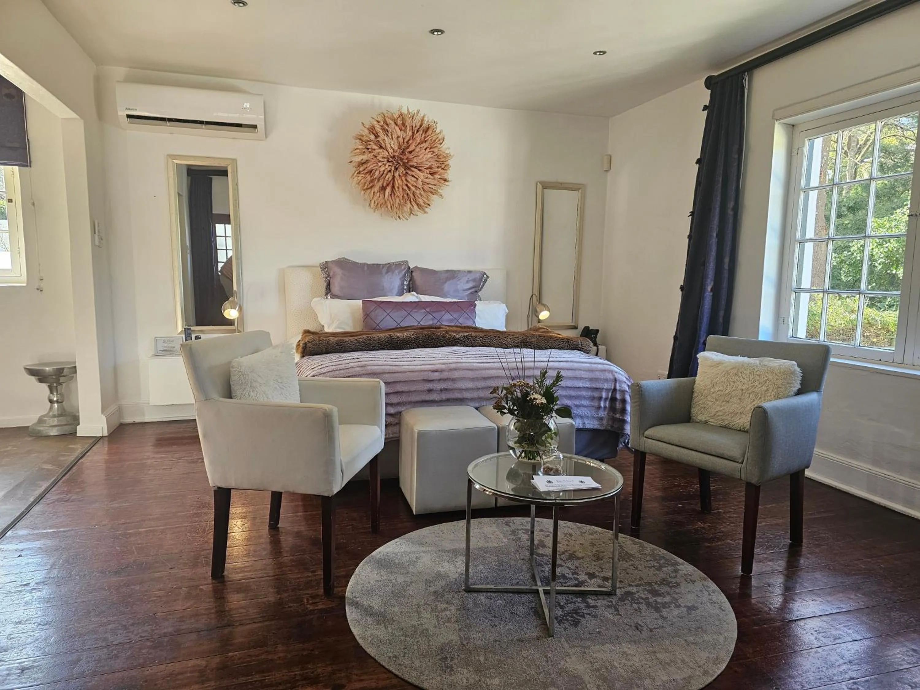 Bedroom, Bed in De Kloof Heritage Estate and Wellness