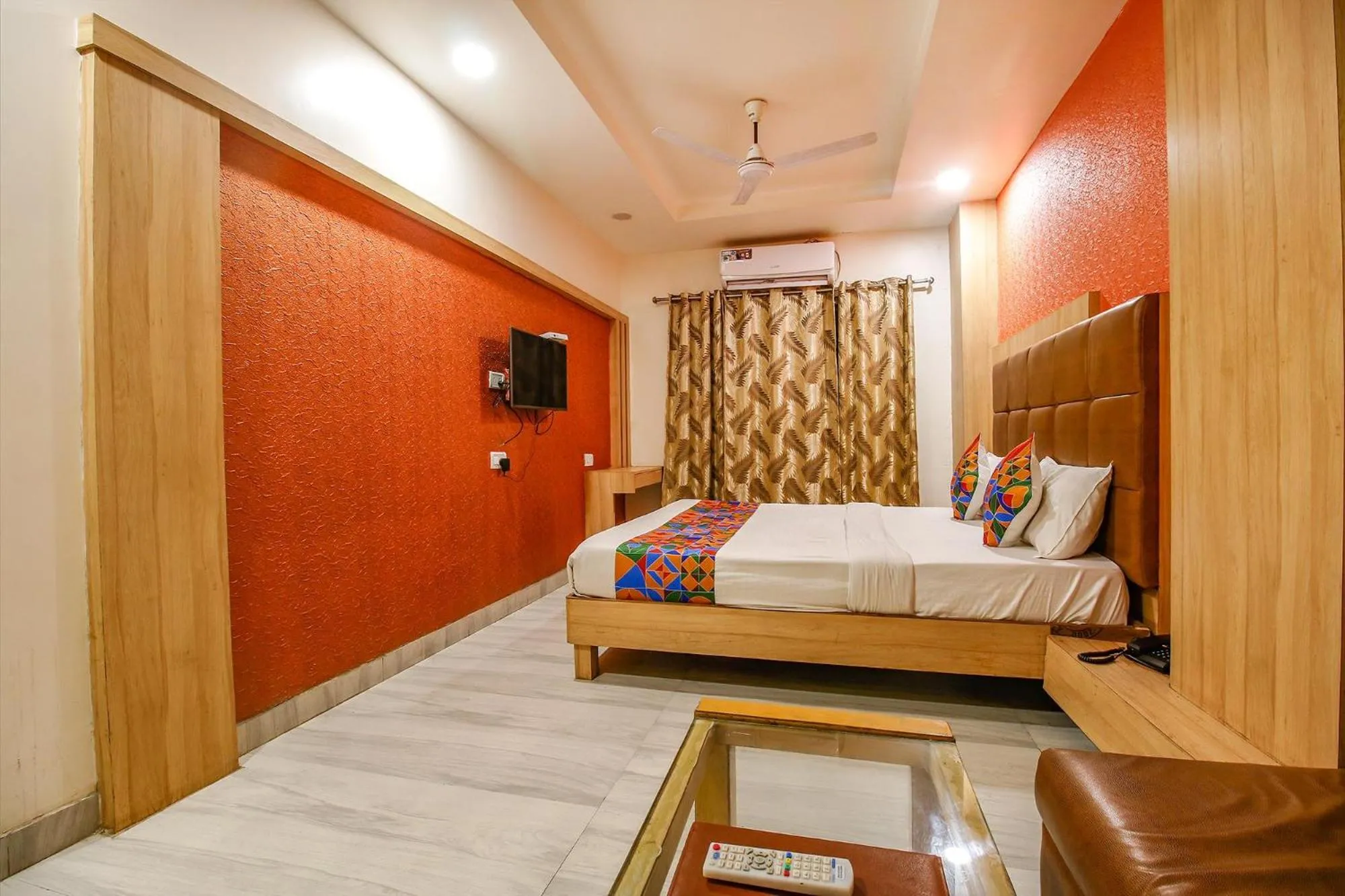 Bed in FabHotel The Oasis - Maharana Praatap Nagar