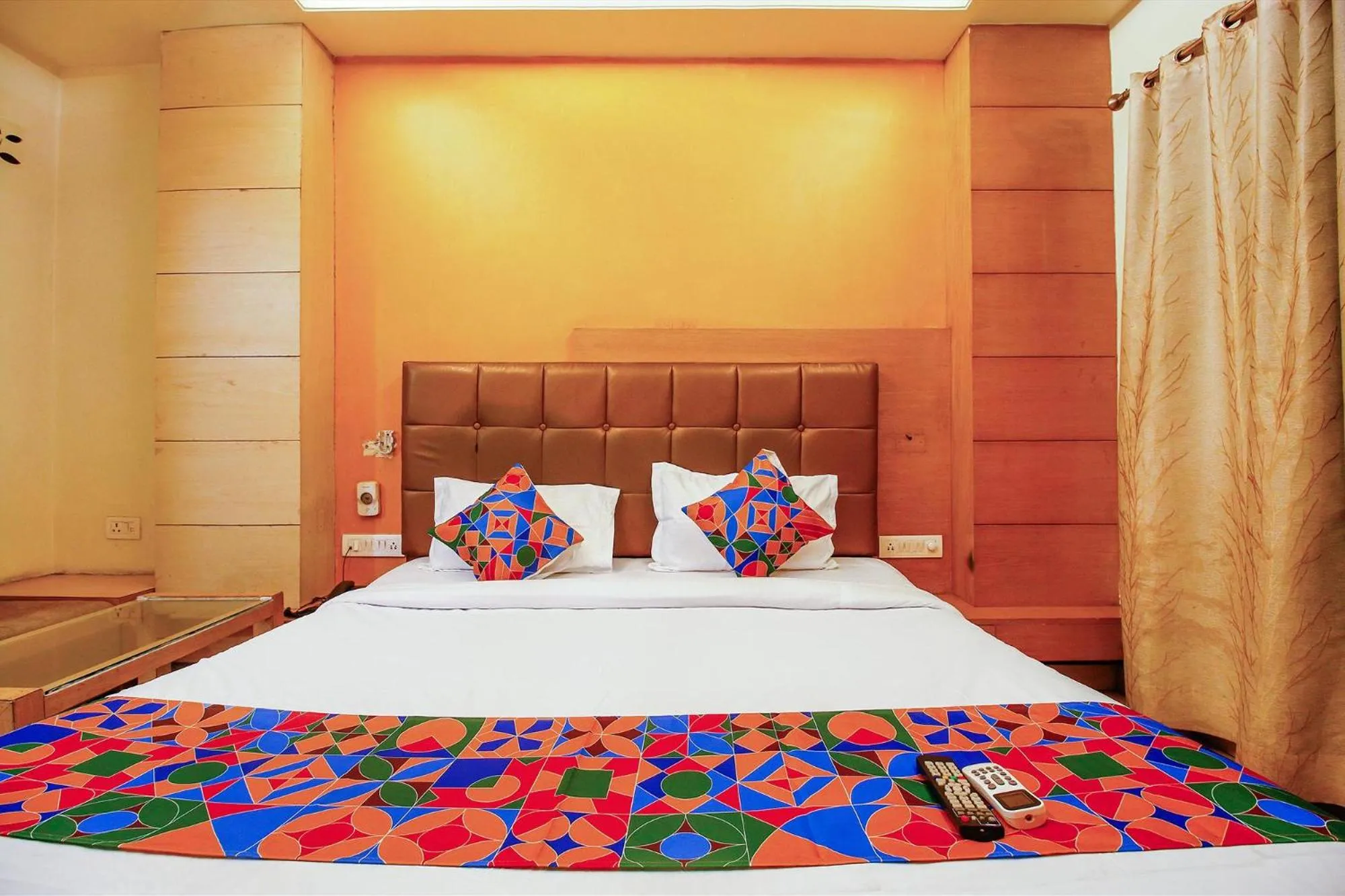 Bed in FabHotel The Oasis - Maharana Praatap Nagar