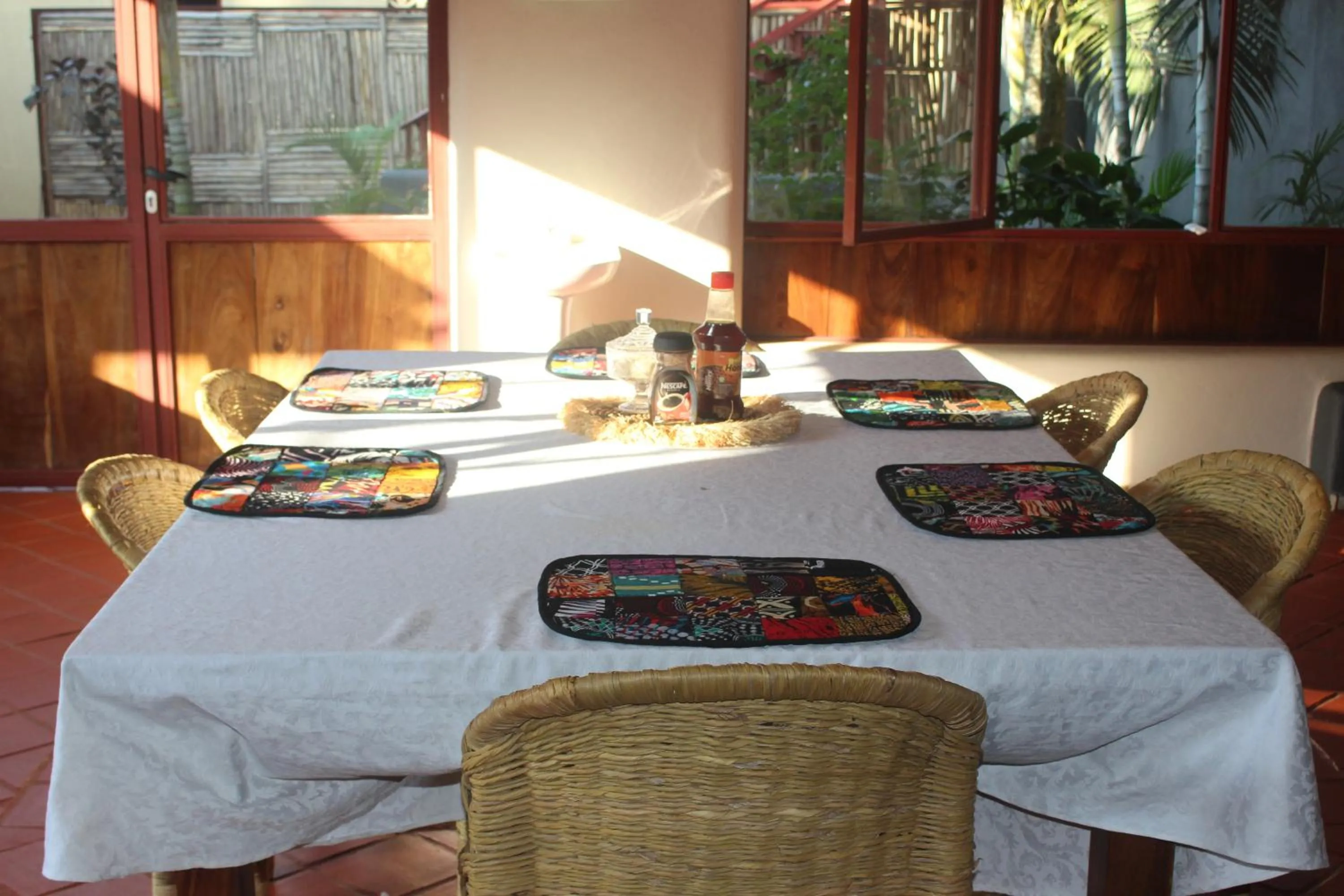 Restaurant/places to eat in Montane Safaris Hotel, Entebbe