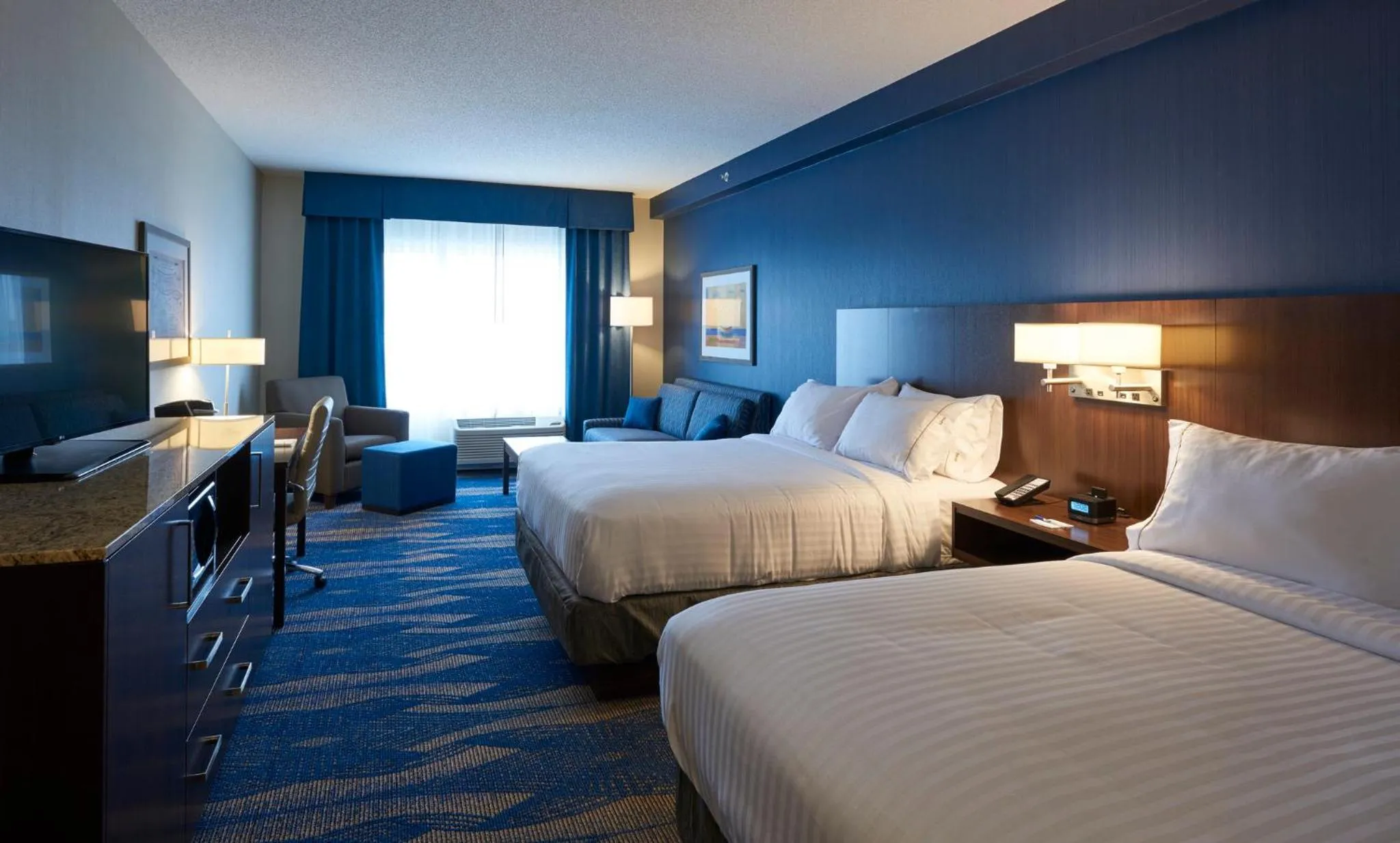 Photo of the whole room, Bed in Holiday Inn Express & Suites St. John's Airport by IHG