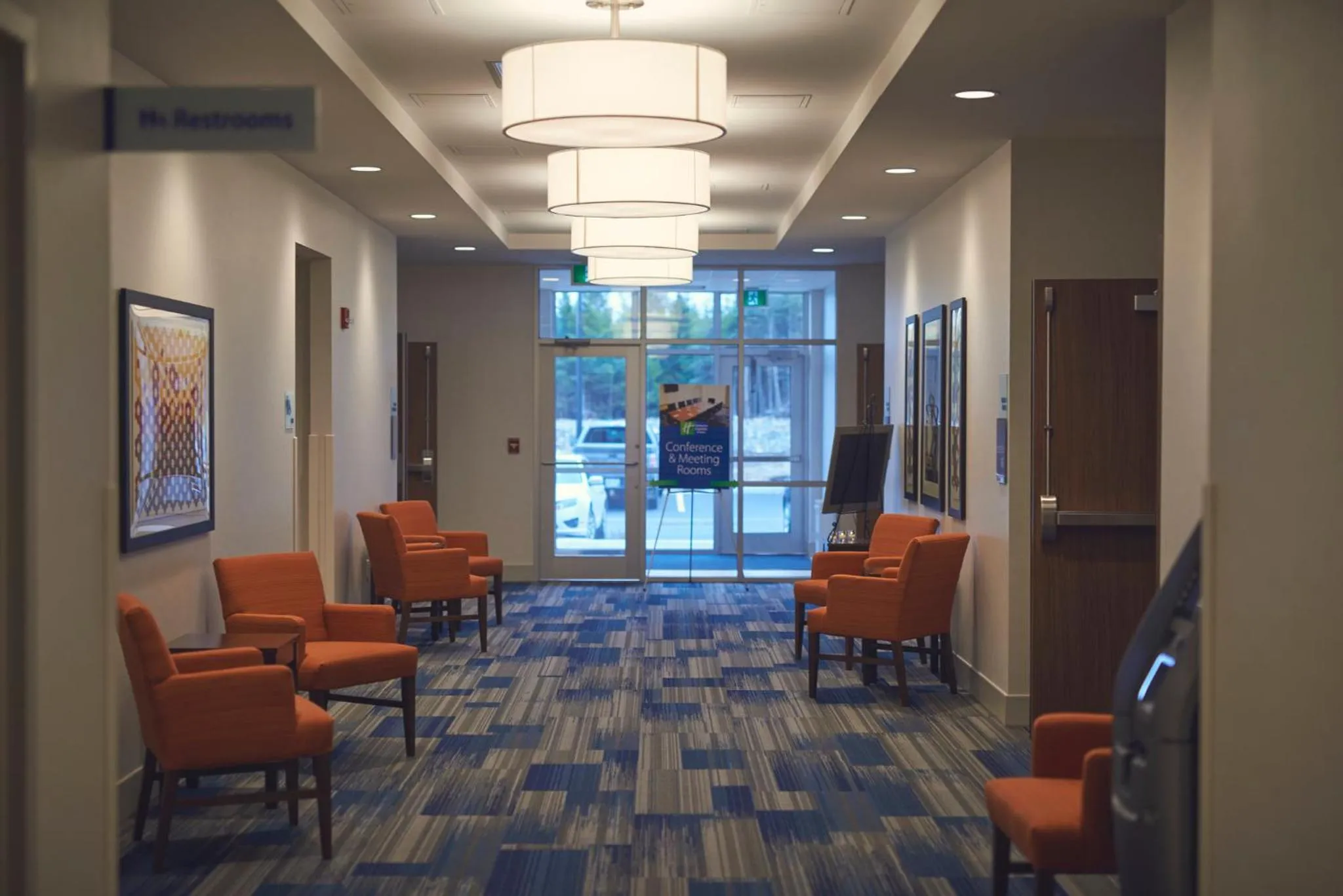 Meeting/conference room in Holiday Inn Express & Suites St. John's Airport by IHG