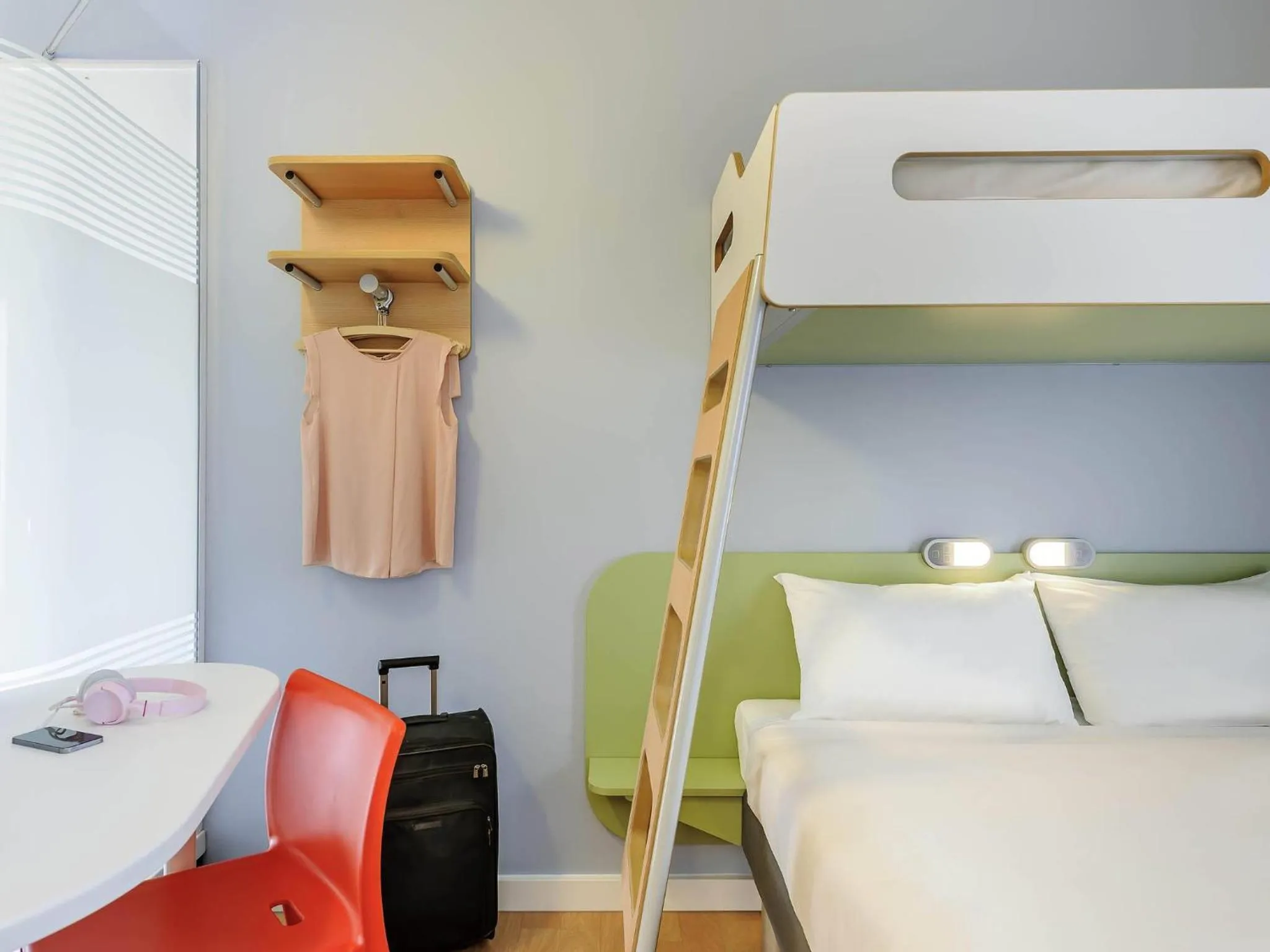 Bedroom, Bed in Ibis Budget Bamberg