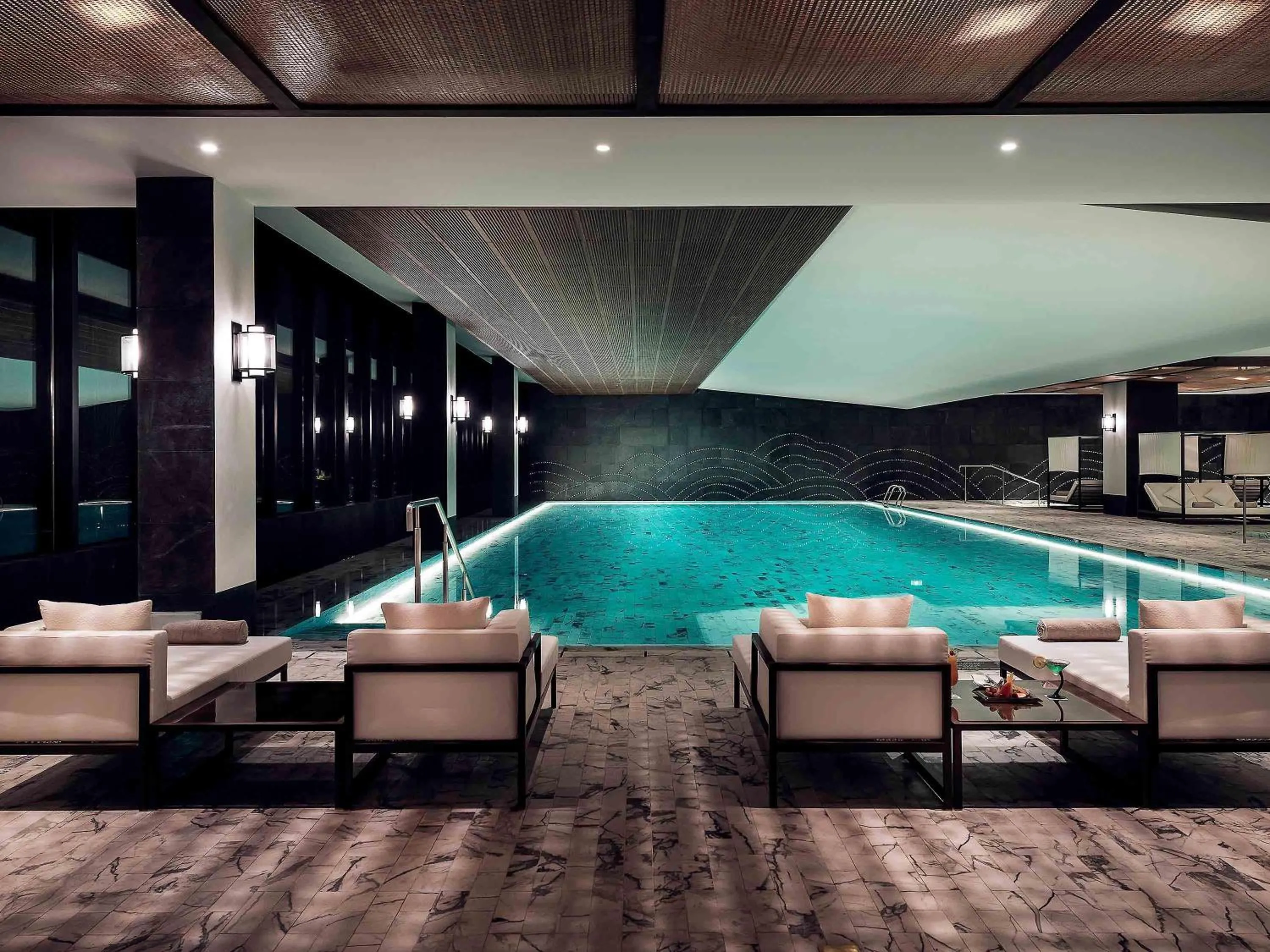 Pool view in Pullman Kaifeng Jianye