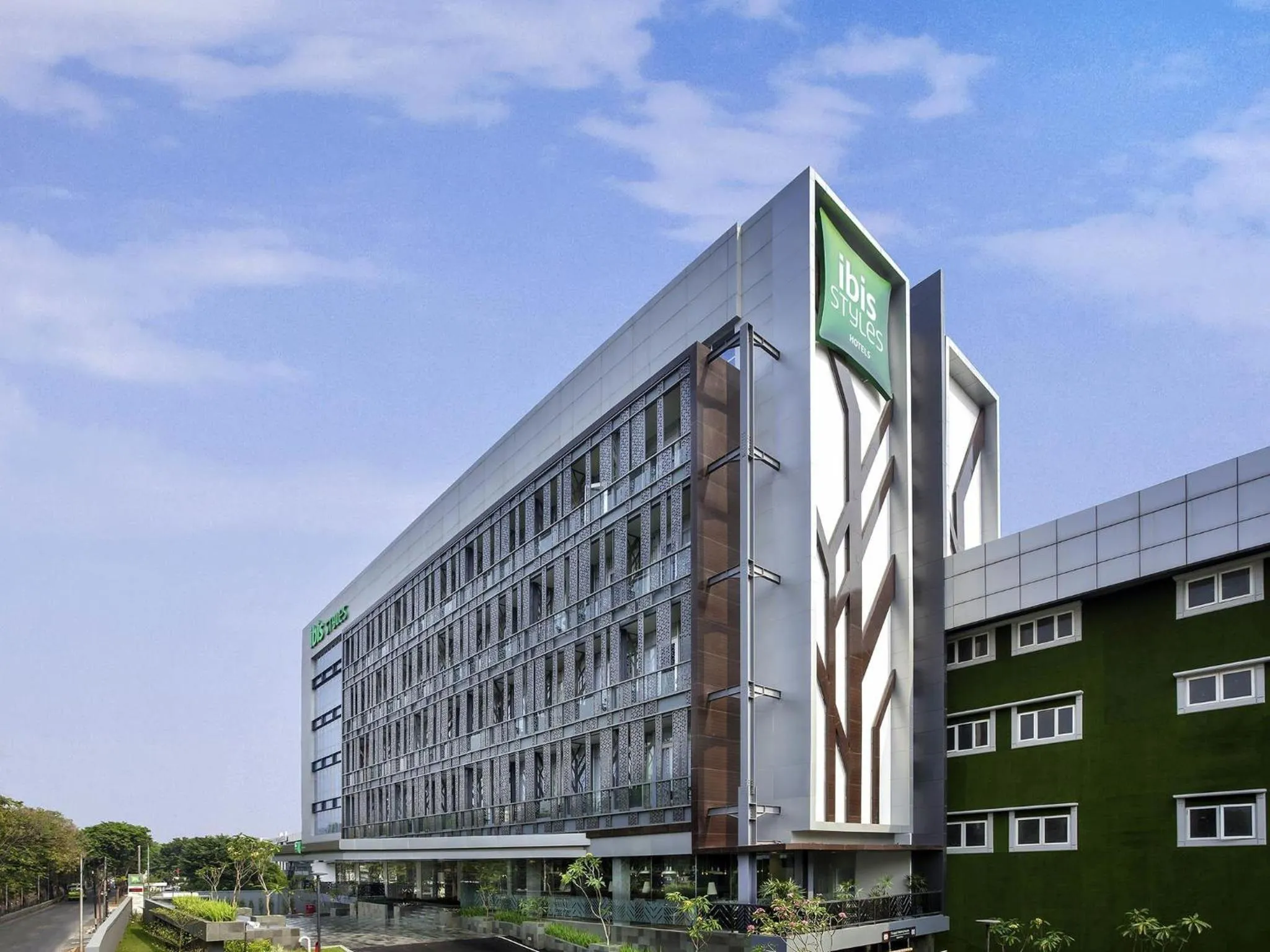 Property building in Ibis Styles Jakarta Sunter