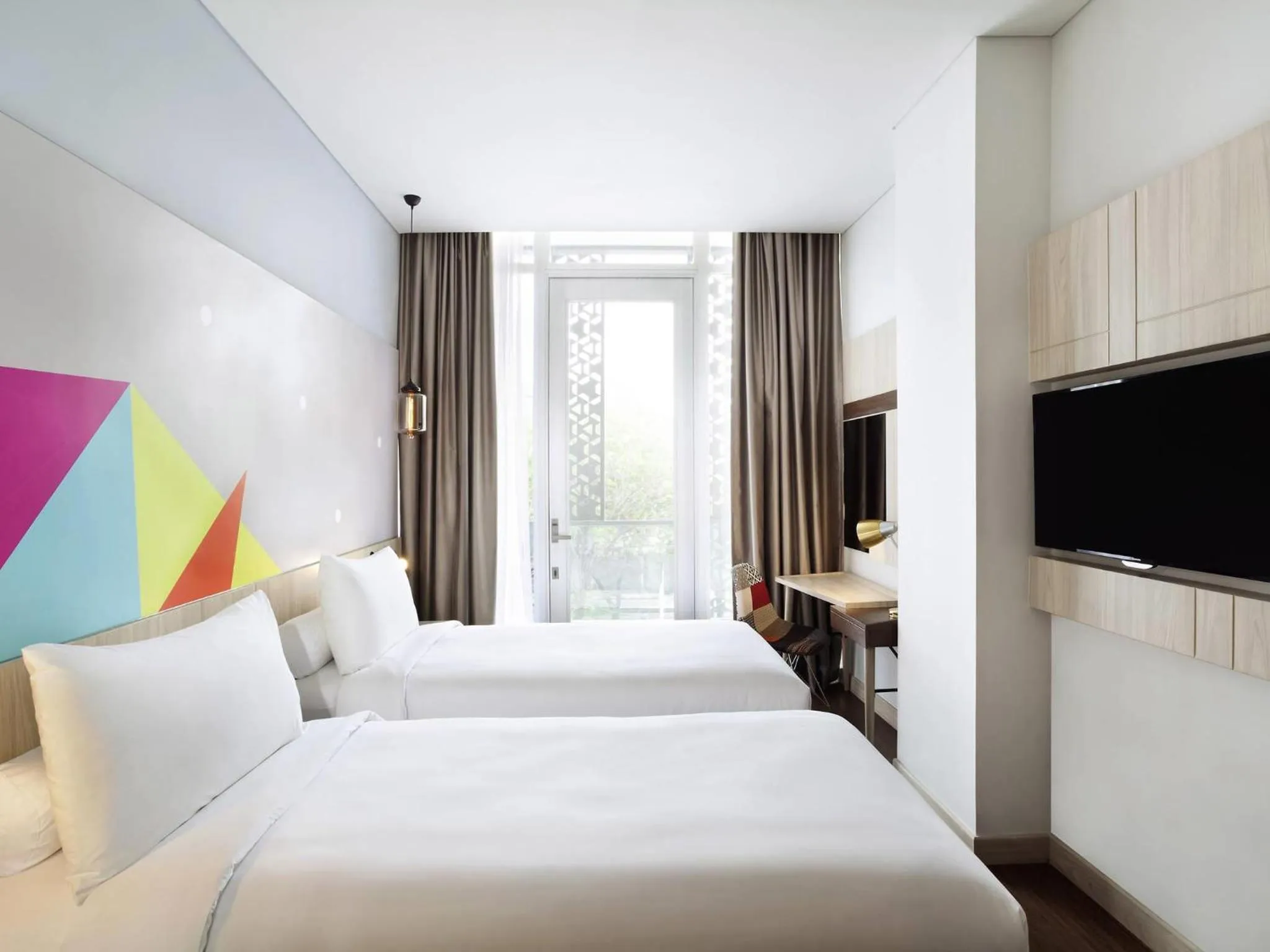 Bedroom, Bed in Ibis Styles Jakarta Sunter