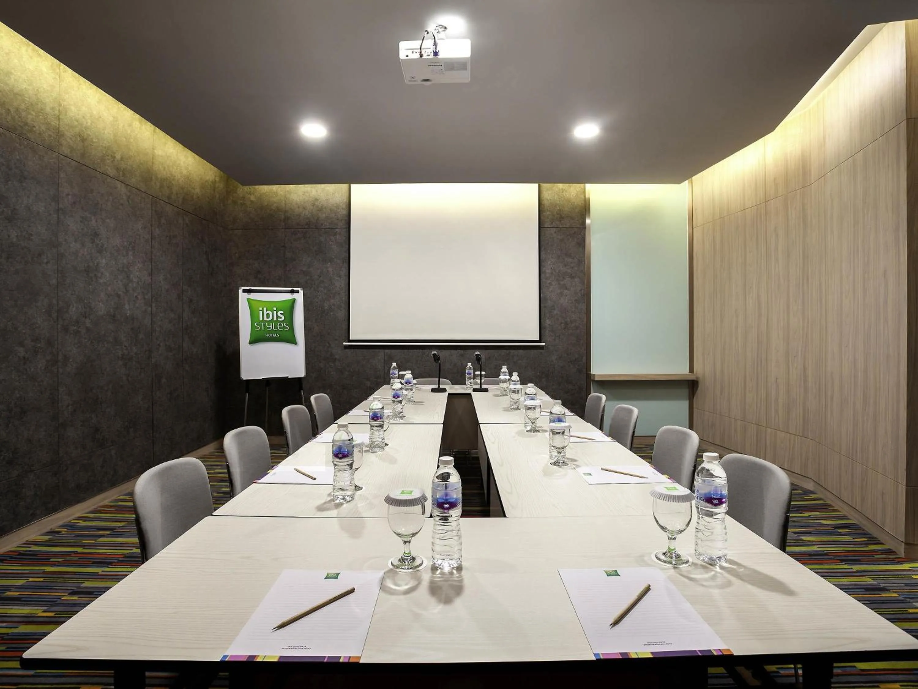 Meeting/conference room in Ibis Styles Jakarta Sunter