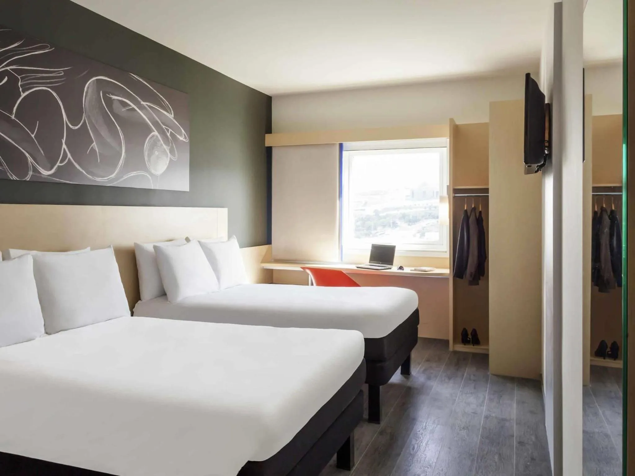 Bedroom, Bed in Ibis Queretaro