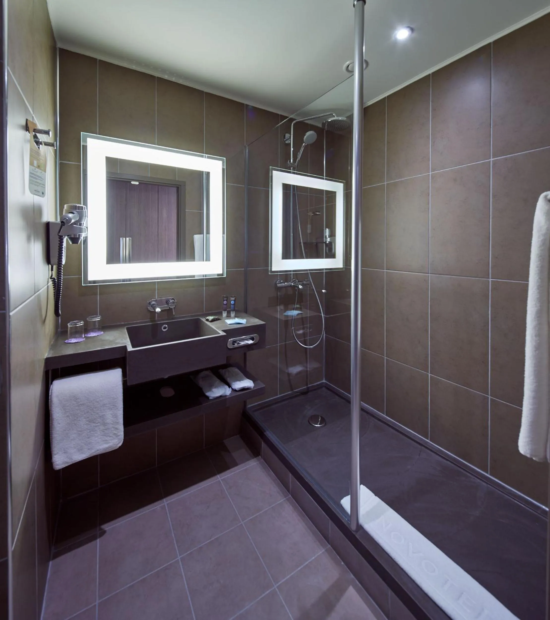 Bathroom in Novotel Diyarbakir