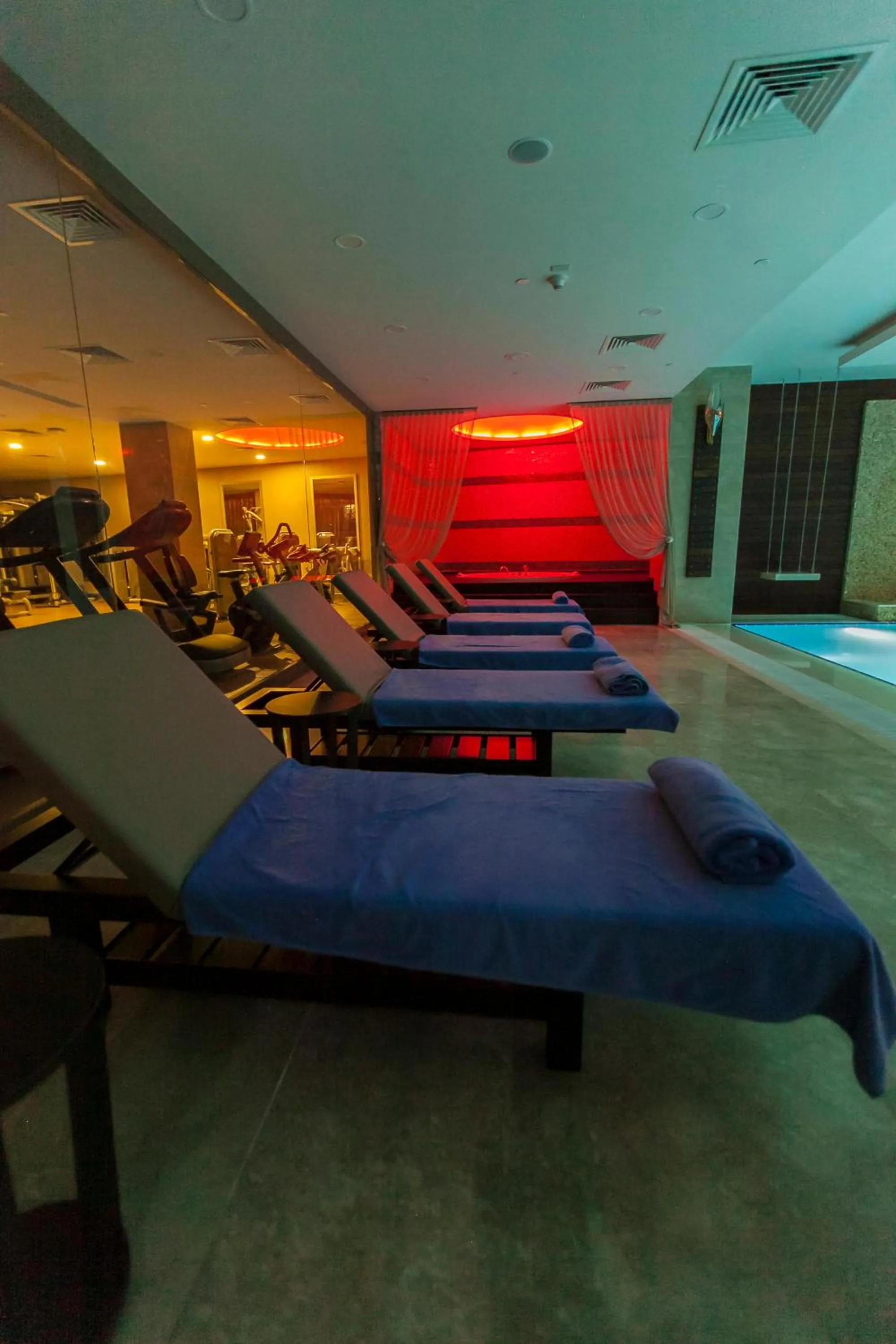 Fitness centre/facilities in Novotel Diyarbakir