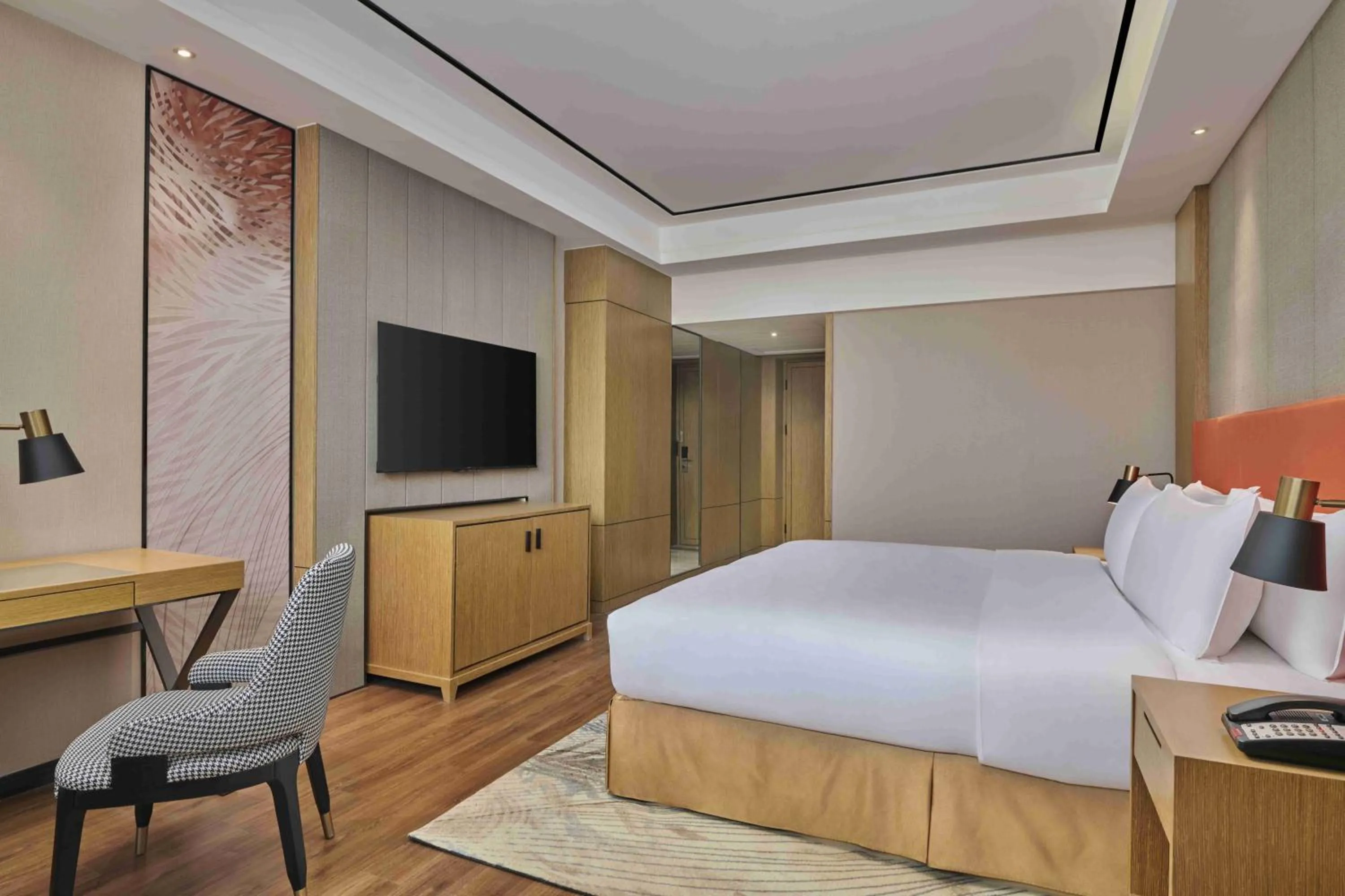 Photo of the whole room, Bed in Mercure Wuhan Changqing Park
