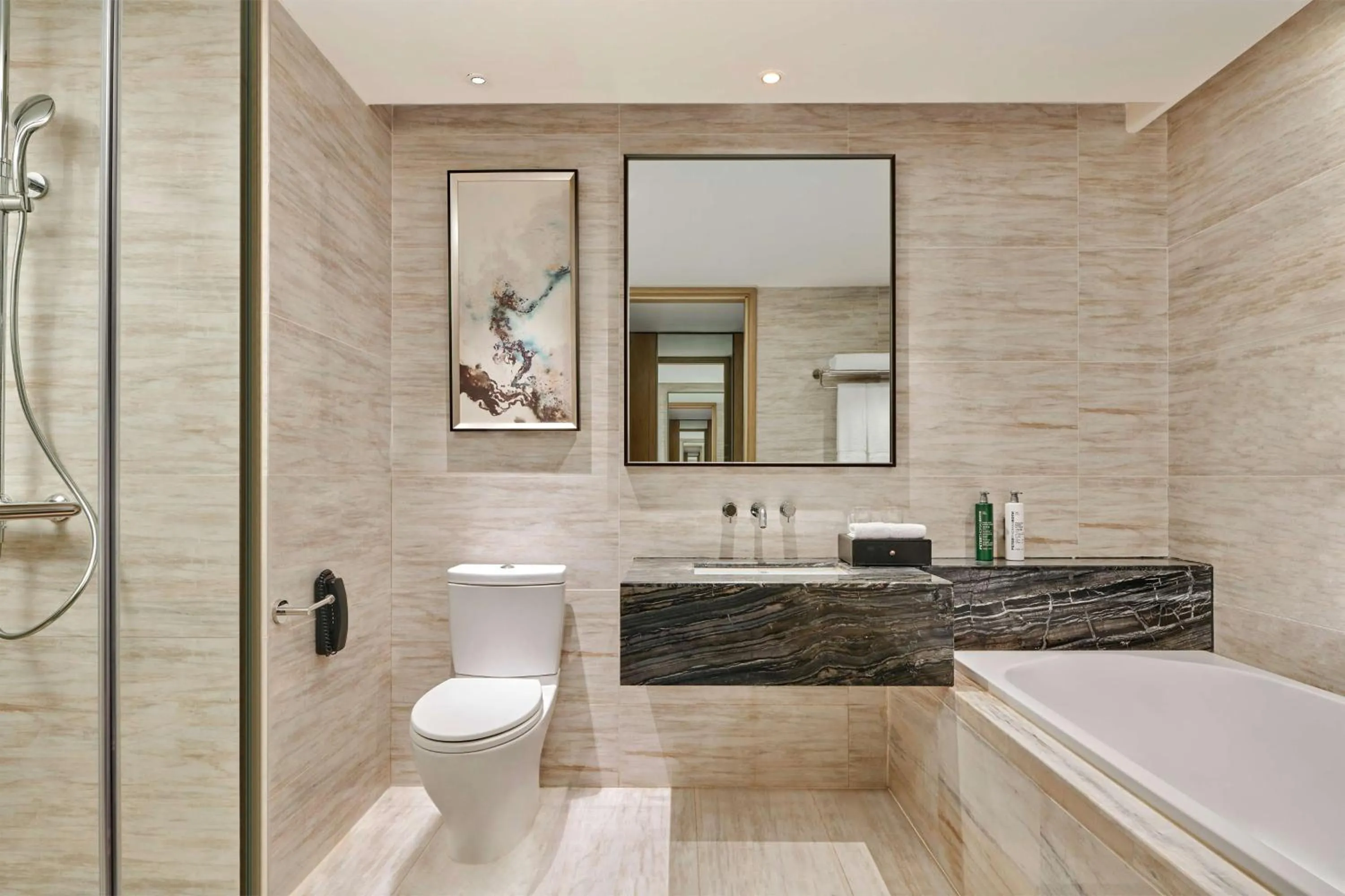 Shower, Bathroom in Mercure Wuhan Changqing Park