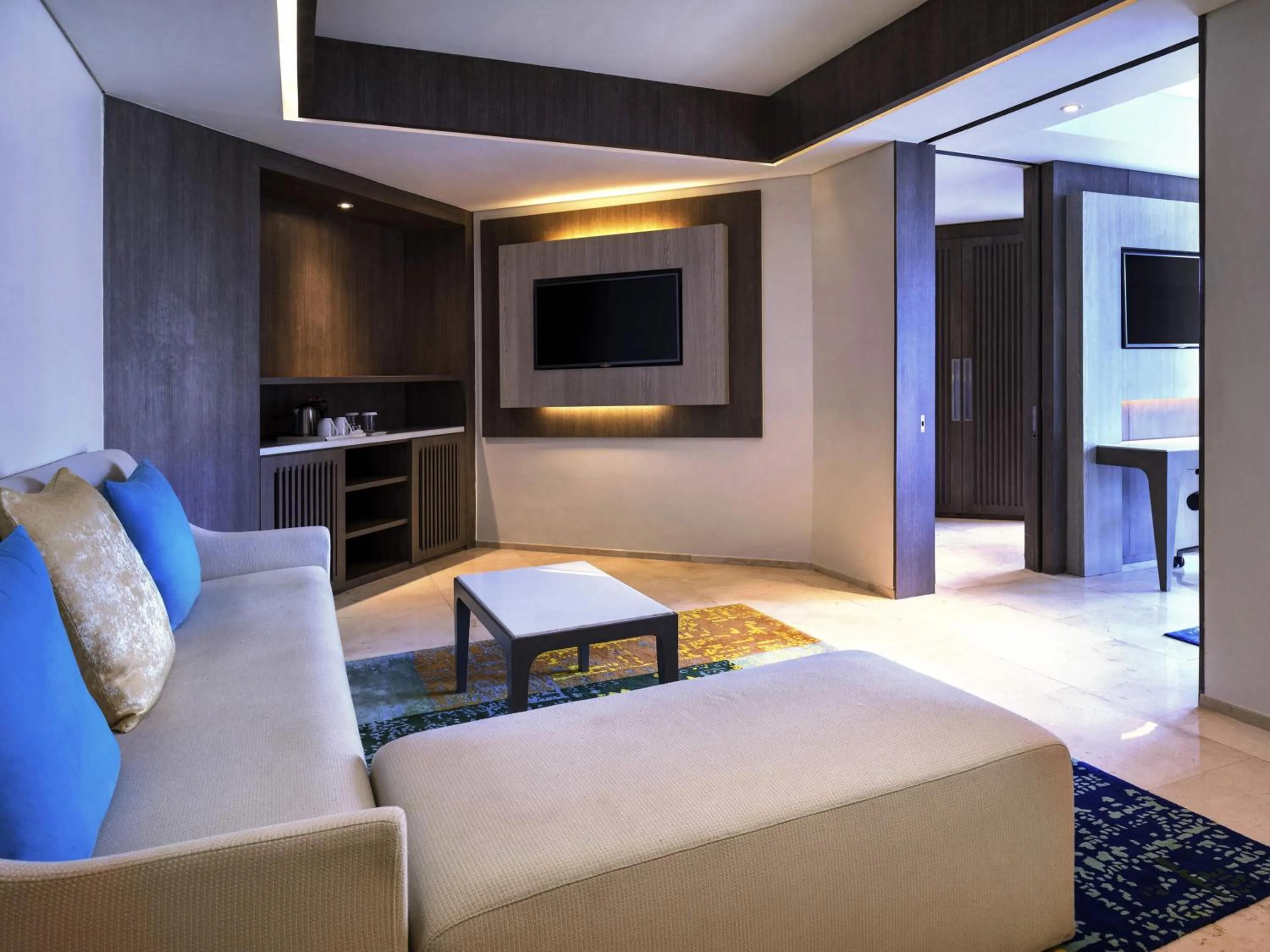 Bedroom, Bed in Grand Mercure Jakarta Kemayoran