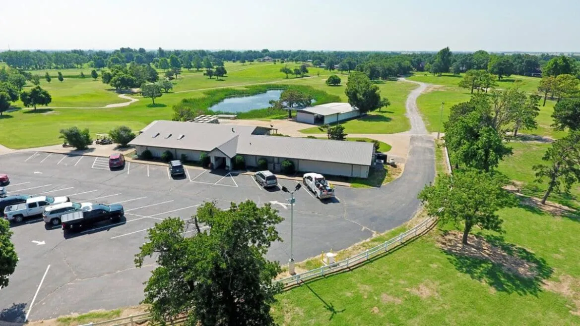 Golfcourse in Sawmill Lodges Motel