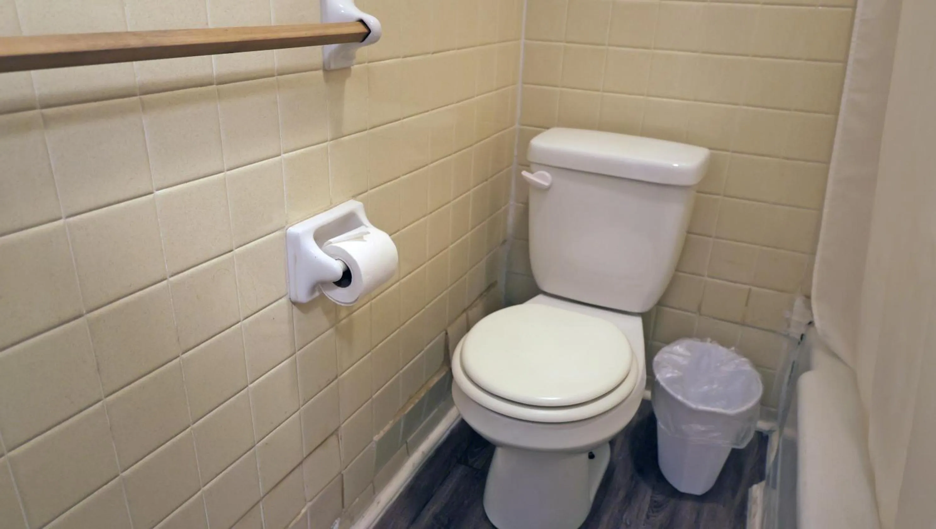 Sawmill Lodges Motel