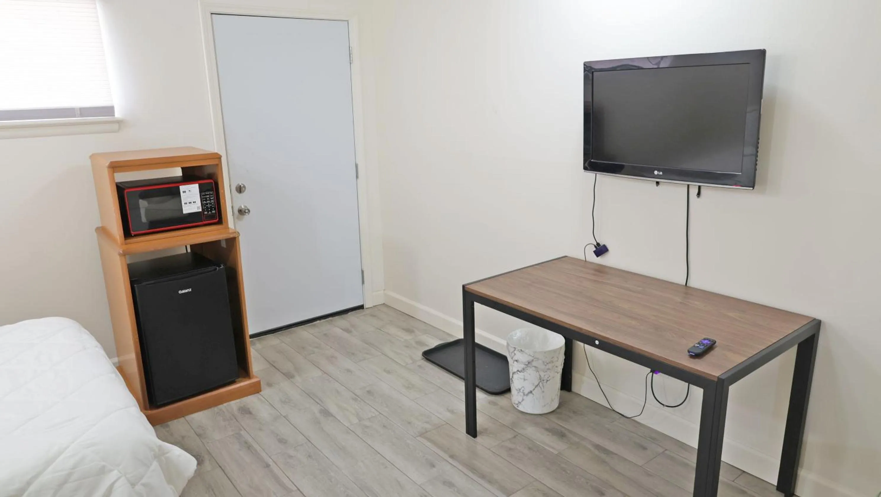 Sawmill Lodges Motel