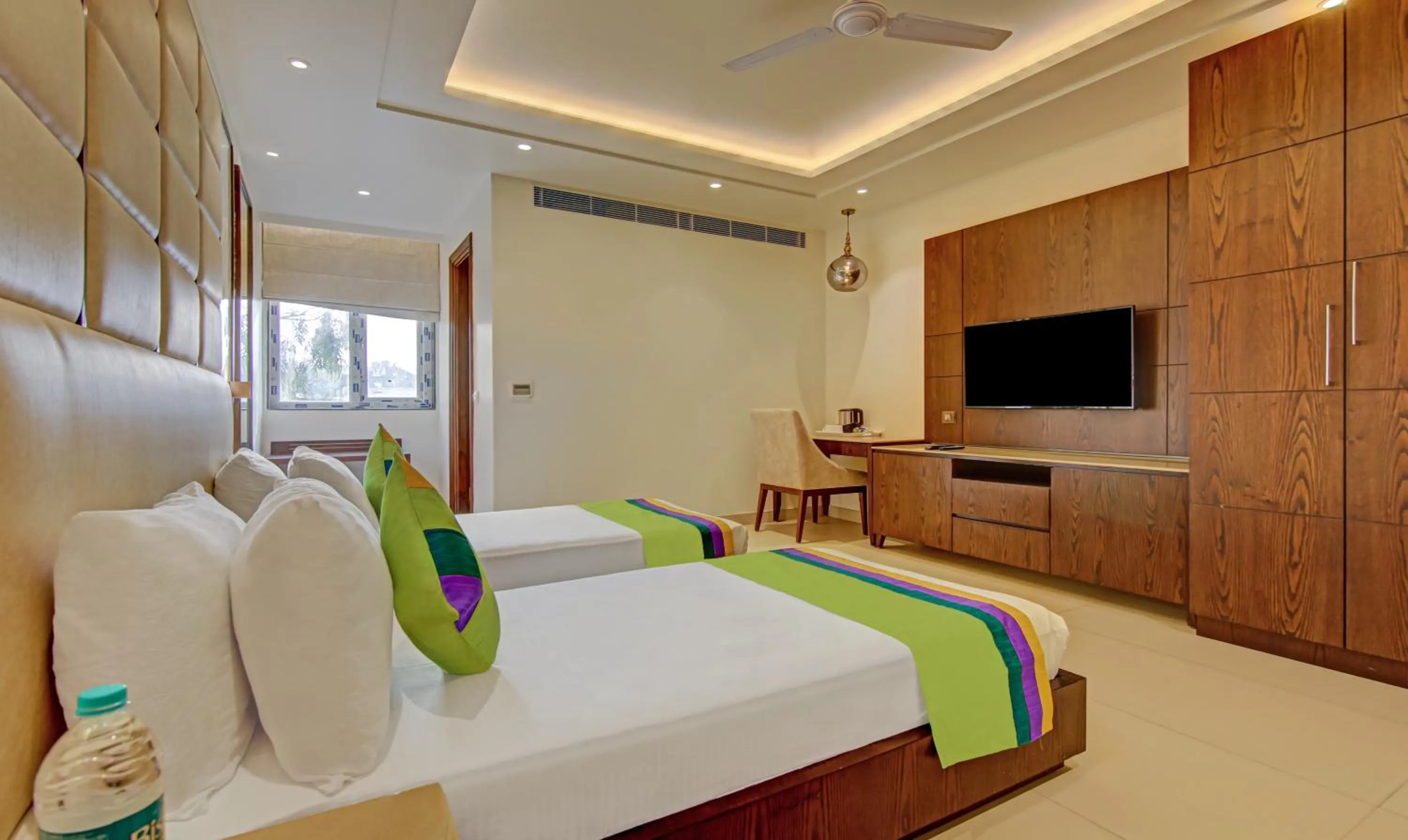 Bedroom in Treebo Premium Relax Inn Patel Nagar
