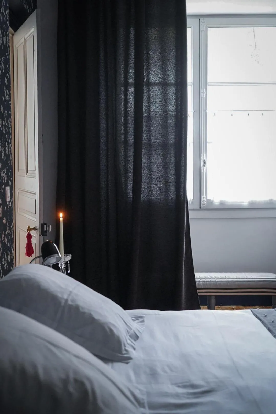 Photo of the whole room, Bed in La Maison Saint Aignan