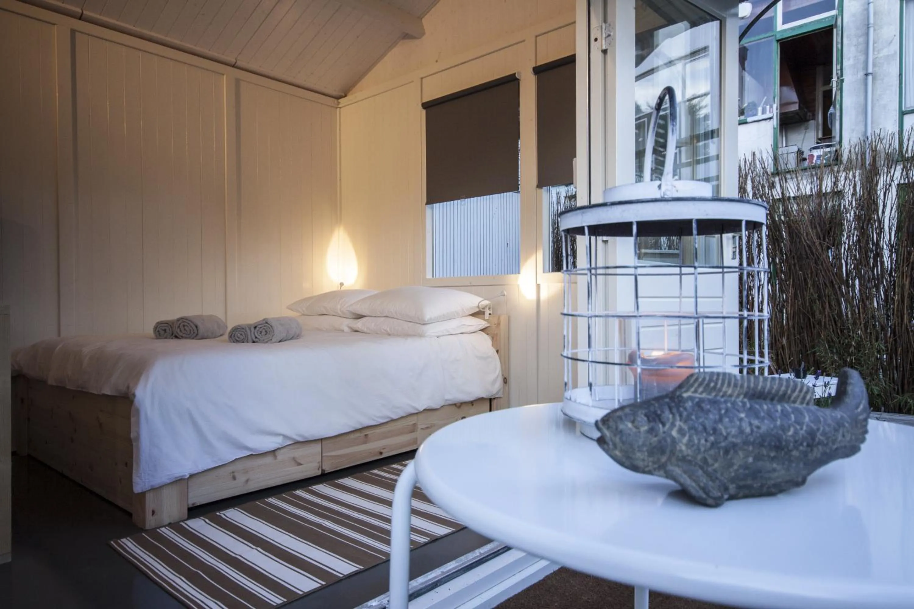 Bed in Tiny House Madame Jeanette nabij centrum en zee