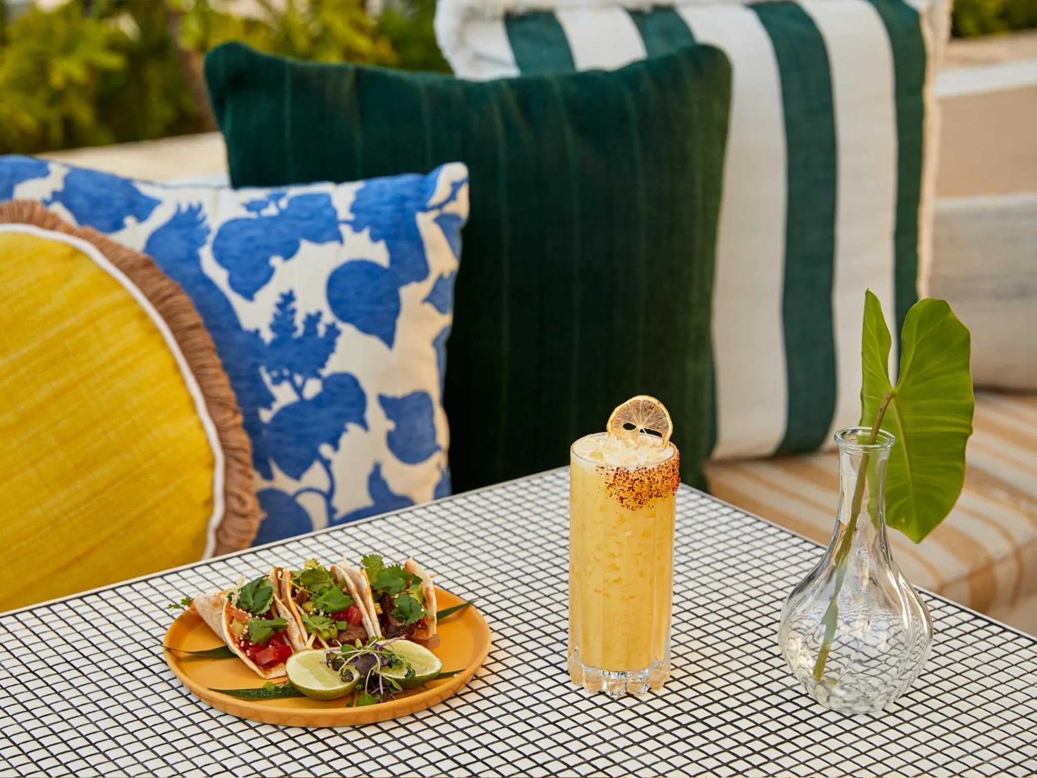 Restaurant/places to eat in The Island House