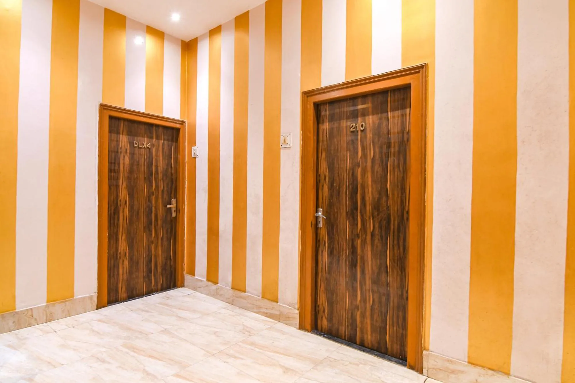 Lobby or reception in FabHotel Marina