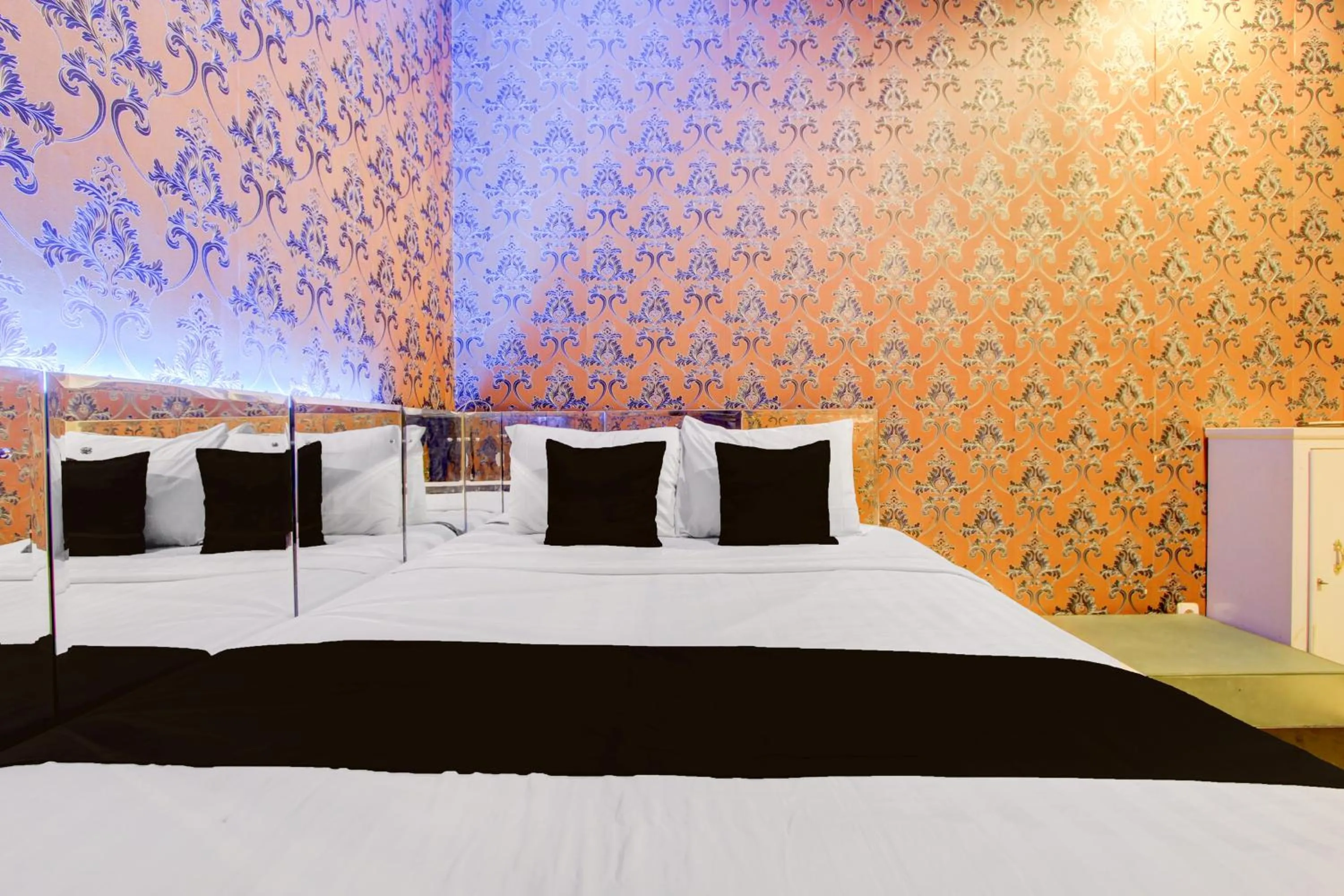 Bedroom, Bed in Collection O near Maguwoharjo Stadium formerly Graha Ngaso