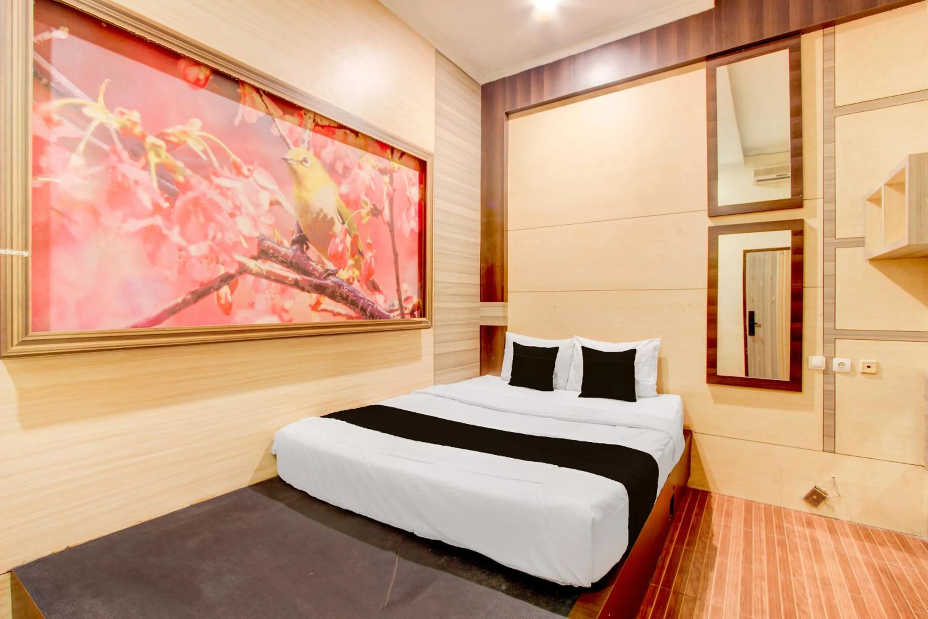 Bedroom, Bed in Collection O near Maguwoharjo Stadium formerly Graha Ngaso