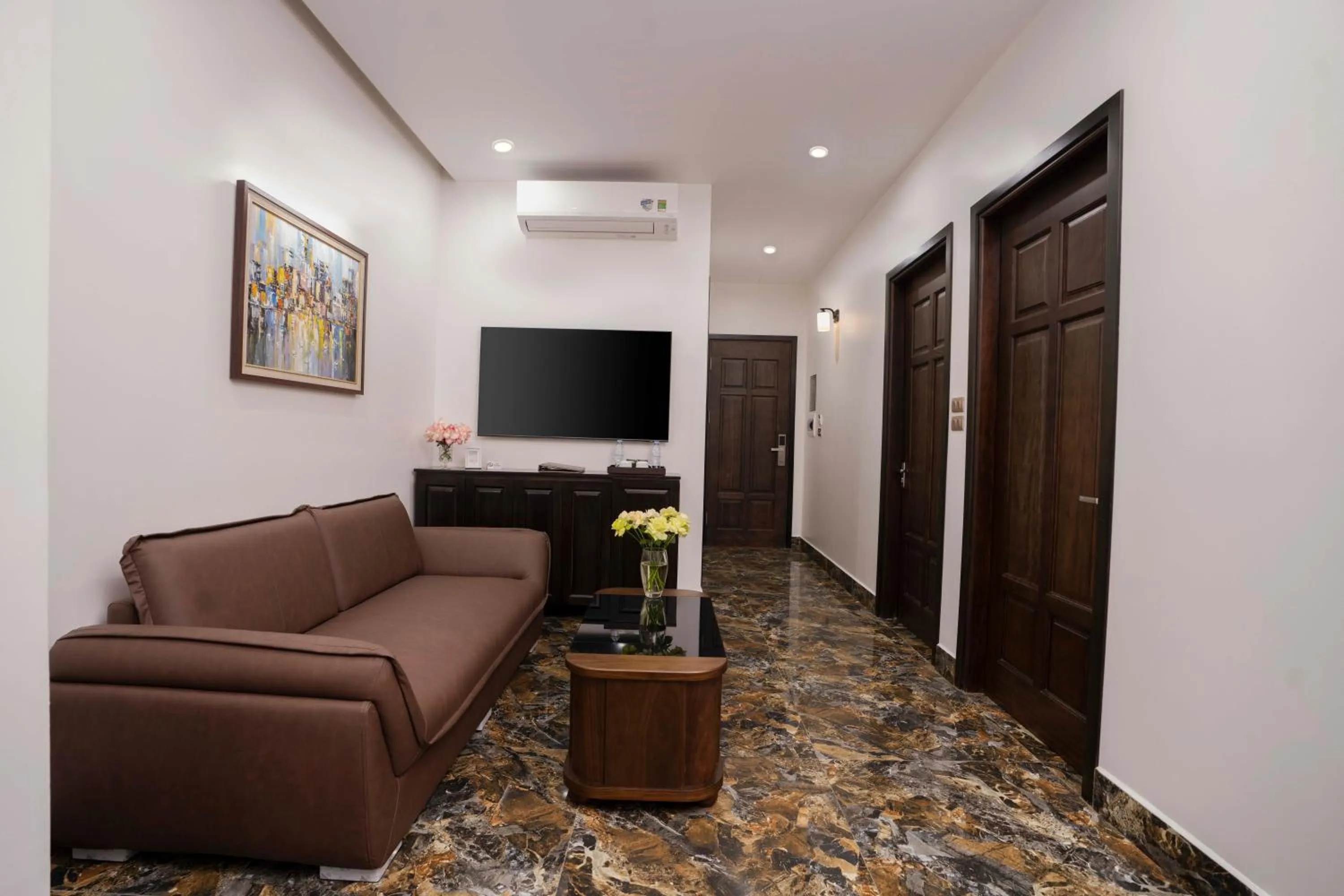 Seating area in Hai An Hotel Suites Ha Noi