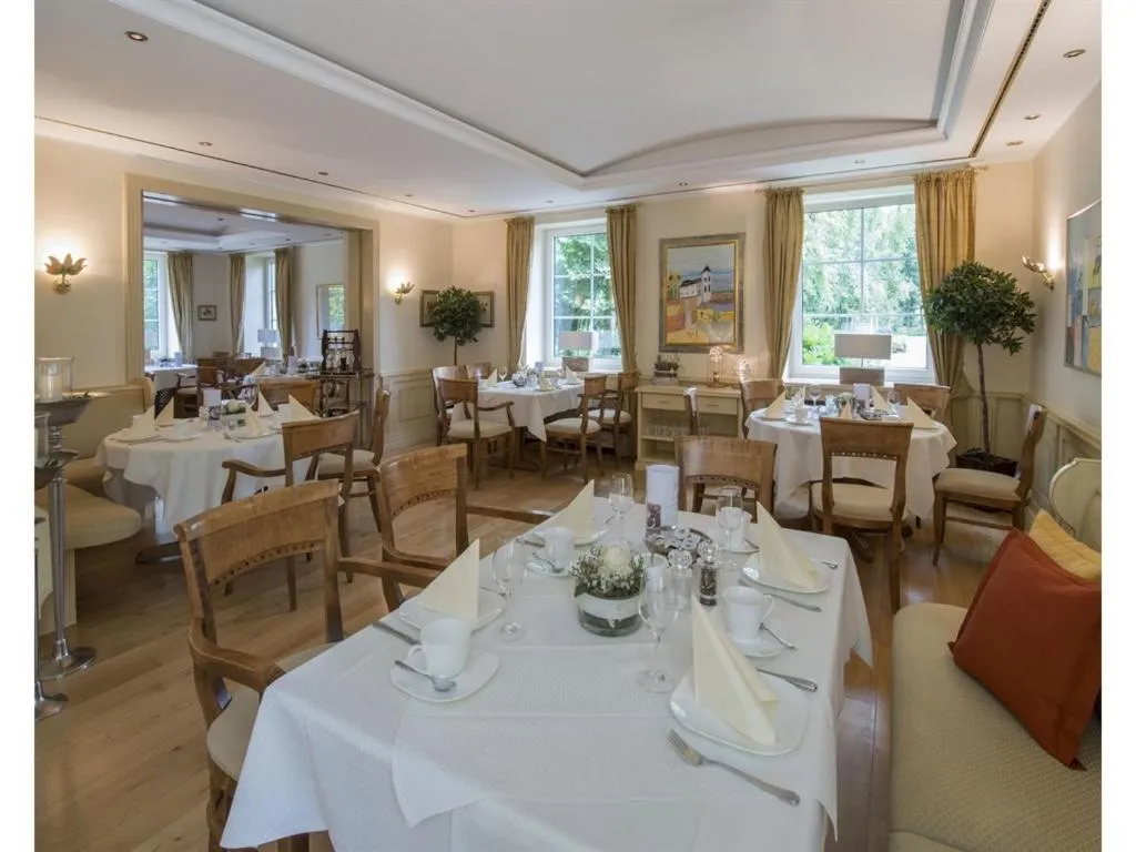 Dining area in Ententurm - Hotel und Eventlocation