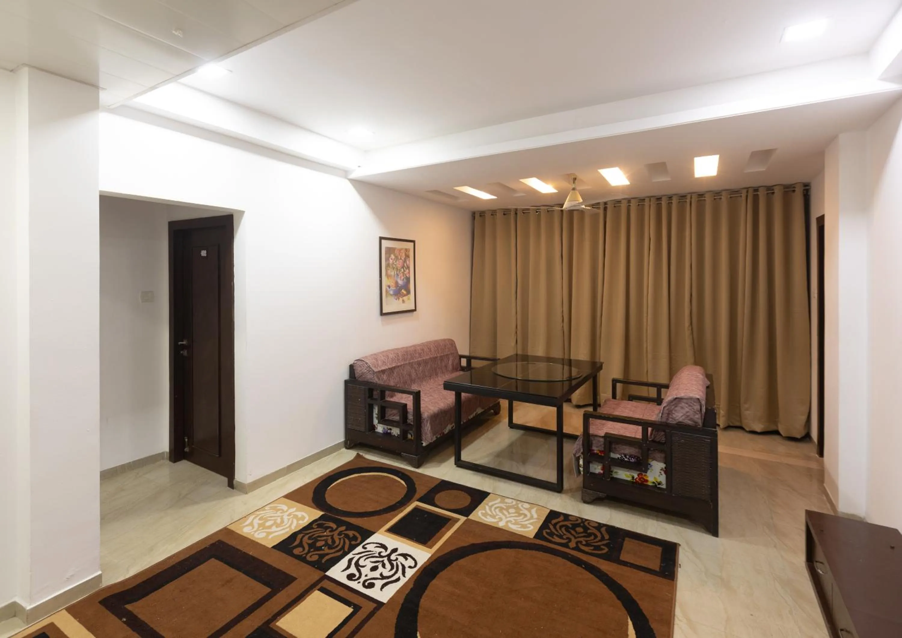 Seating area in Treebo Shembekars Inn