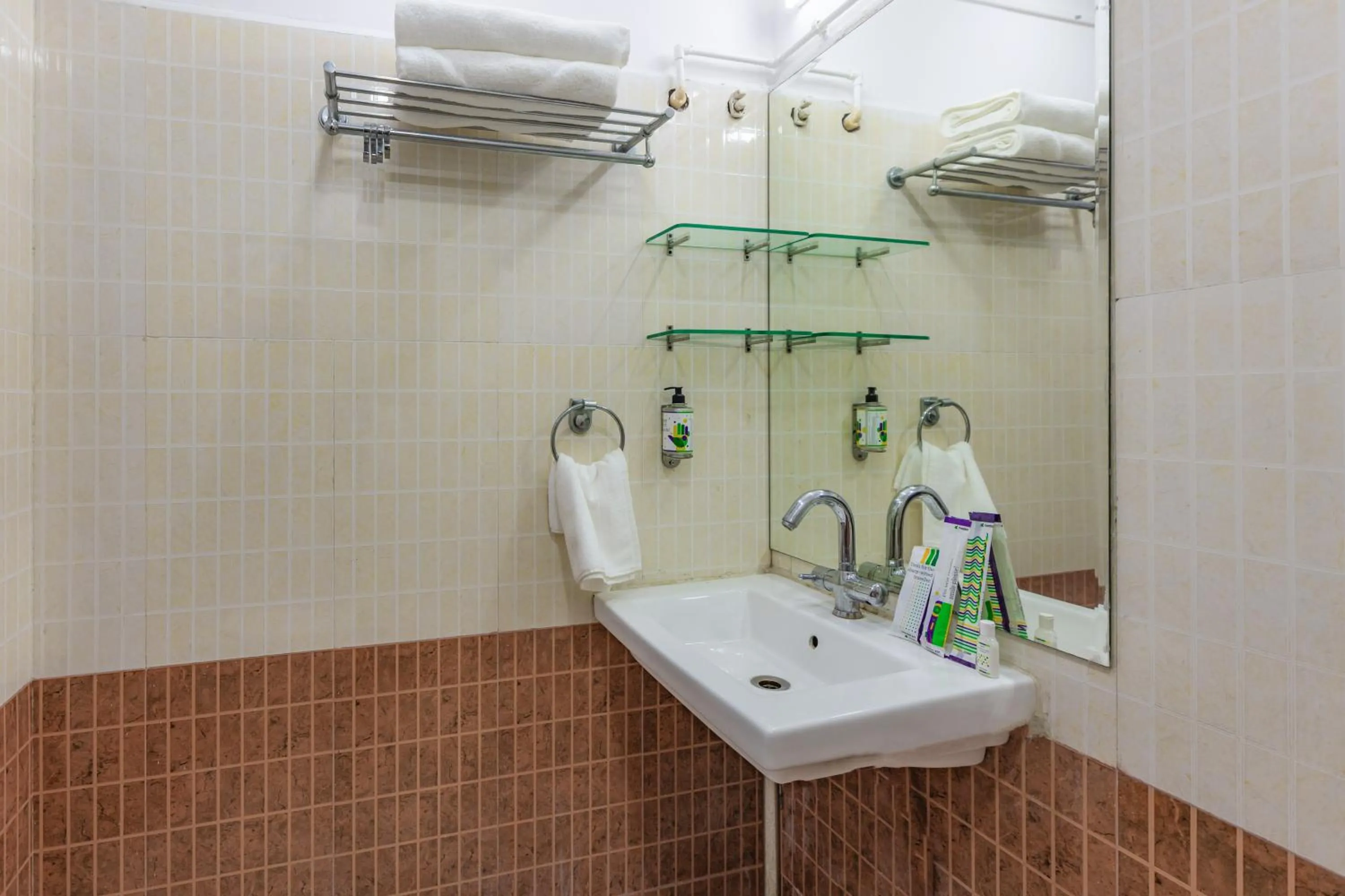 Bathroom in Treebo Shembekars Inn