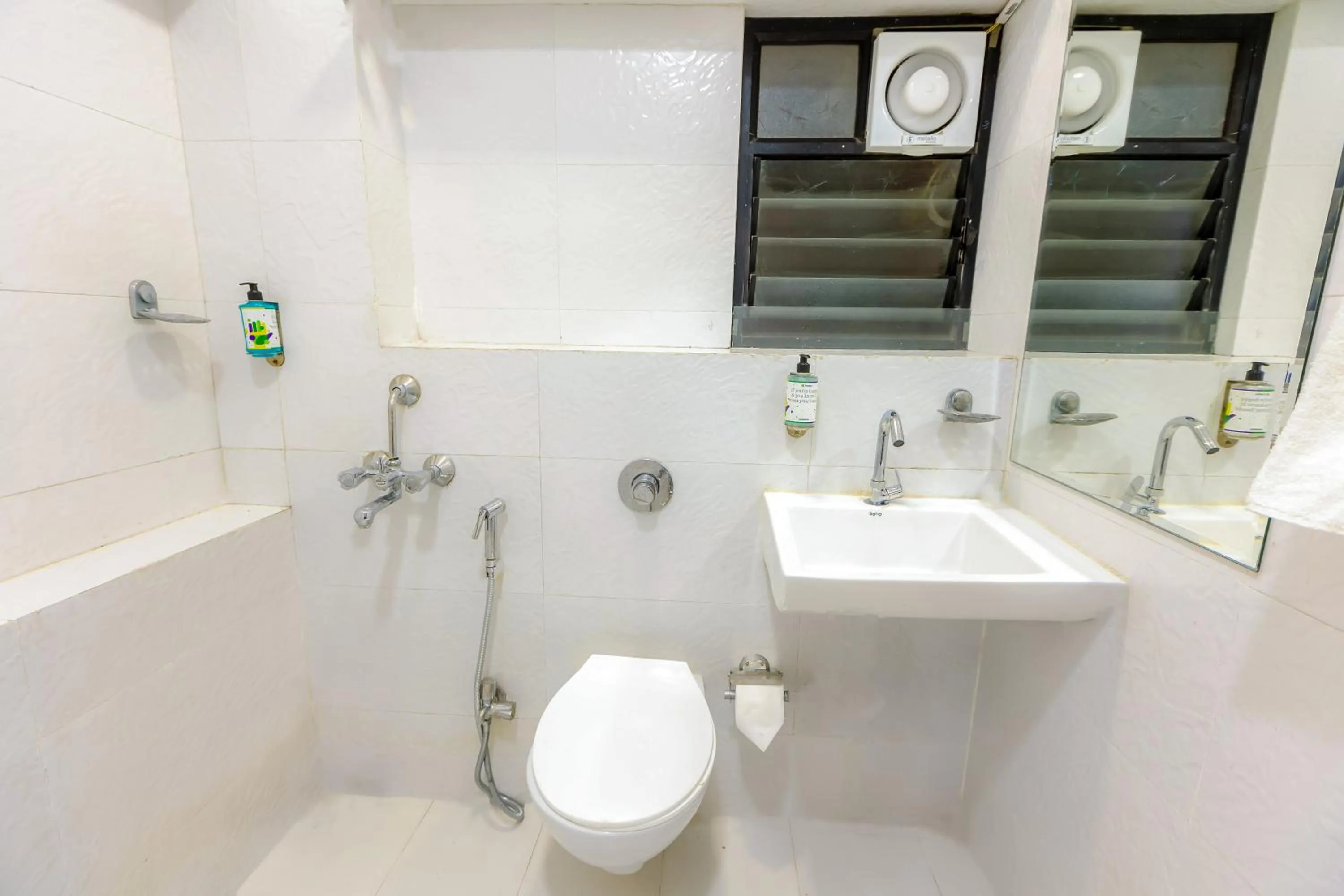 Bathroom in Treebo Shembekars Inn