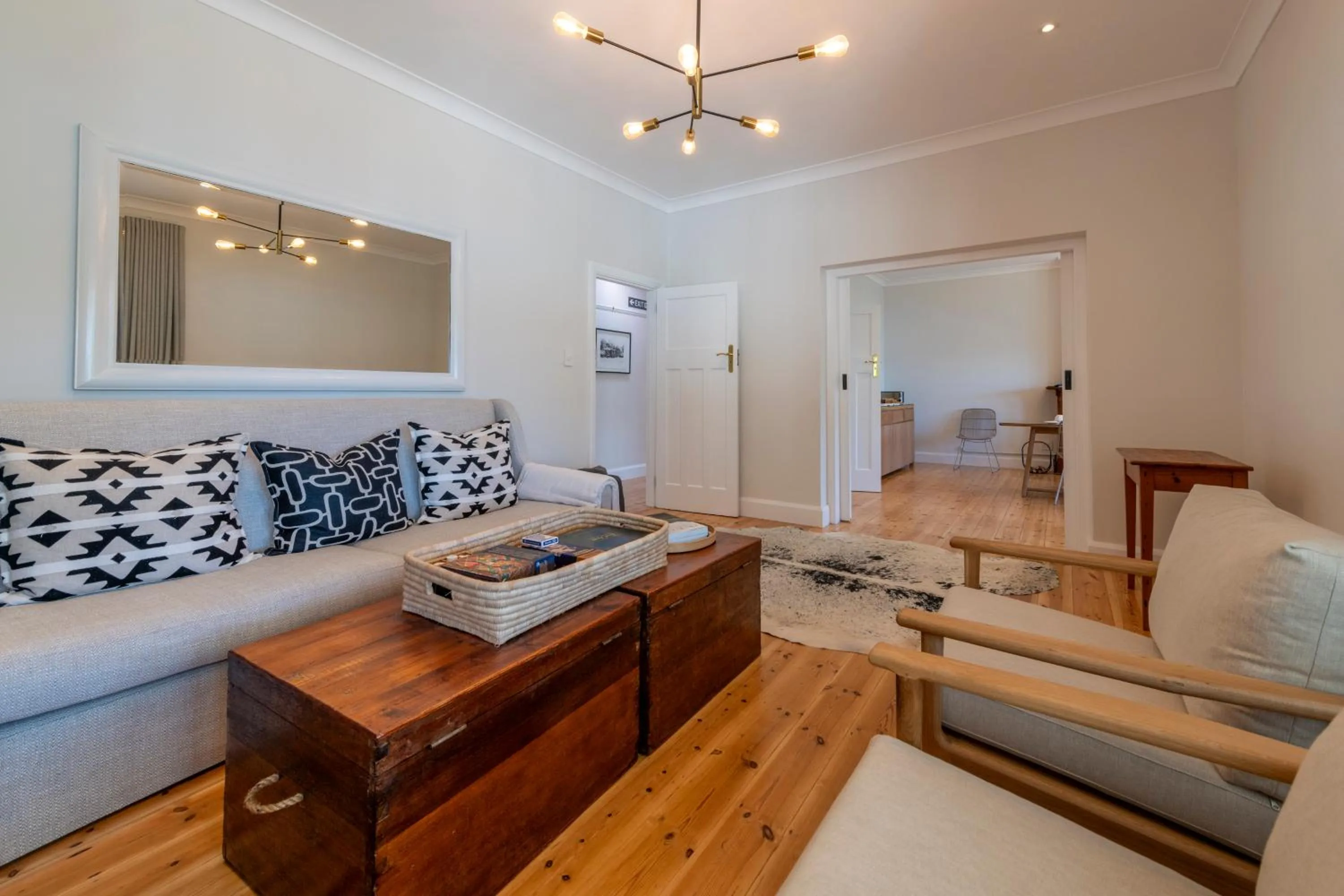 Lounge or bar in Hide-Away Guest House