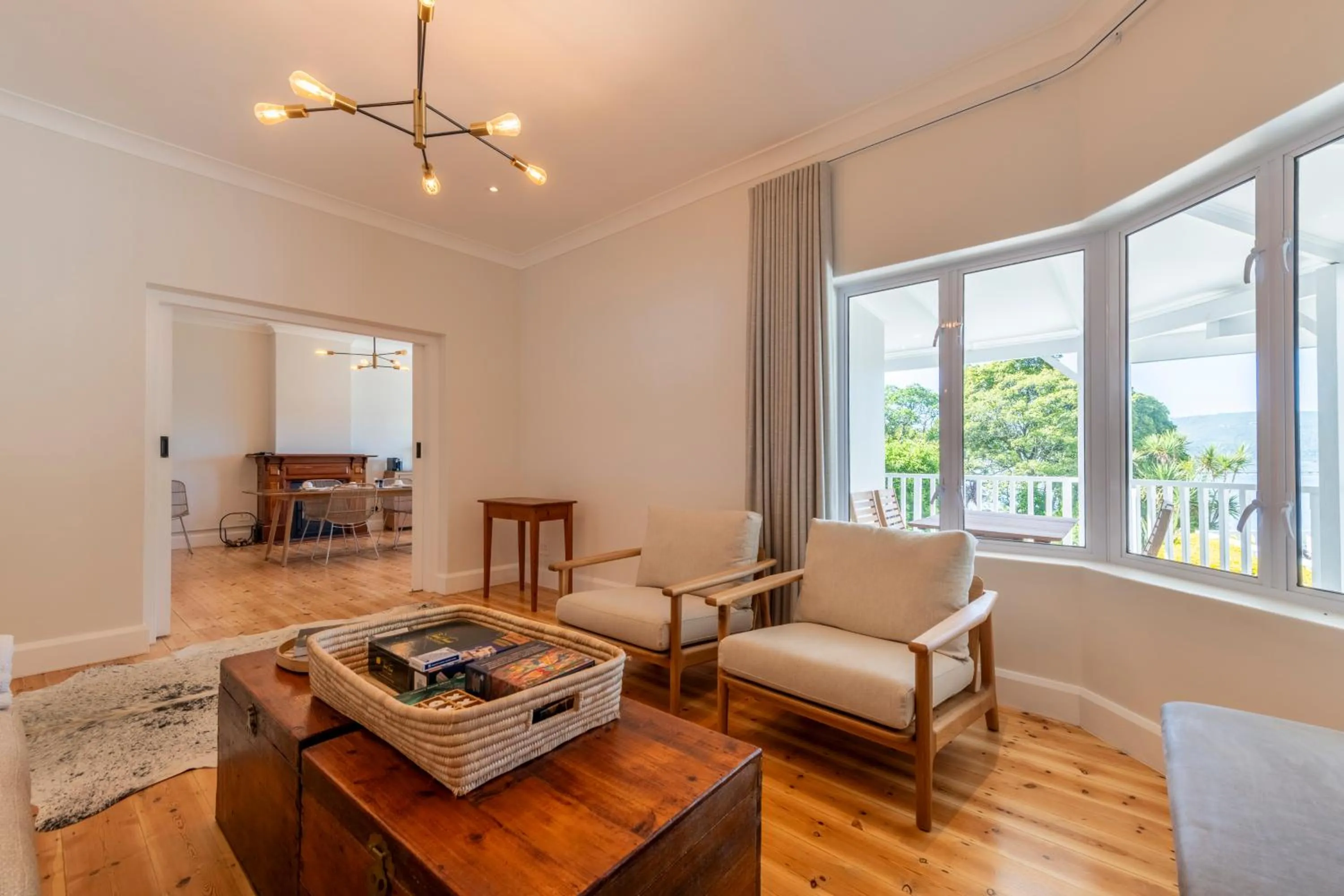 Lounge or bar in Hide-Away Guest House