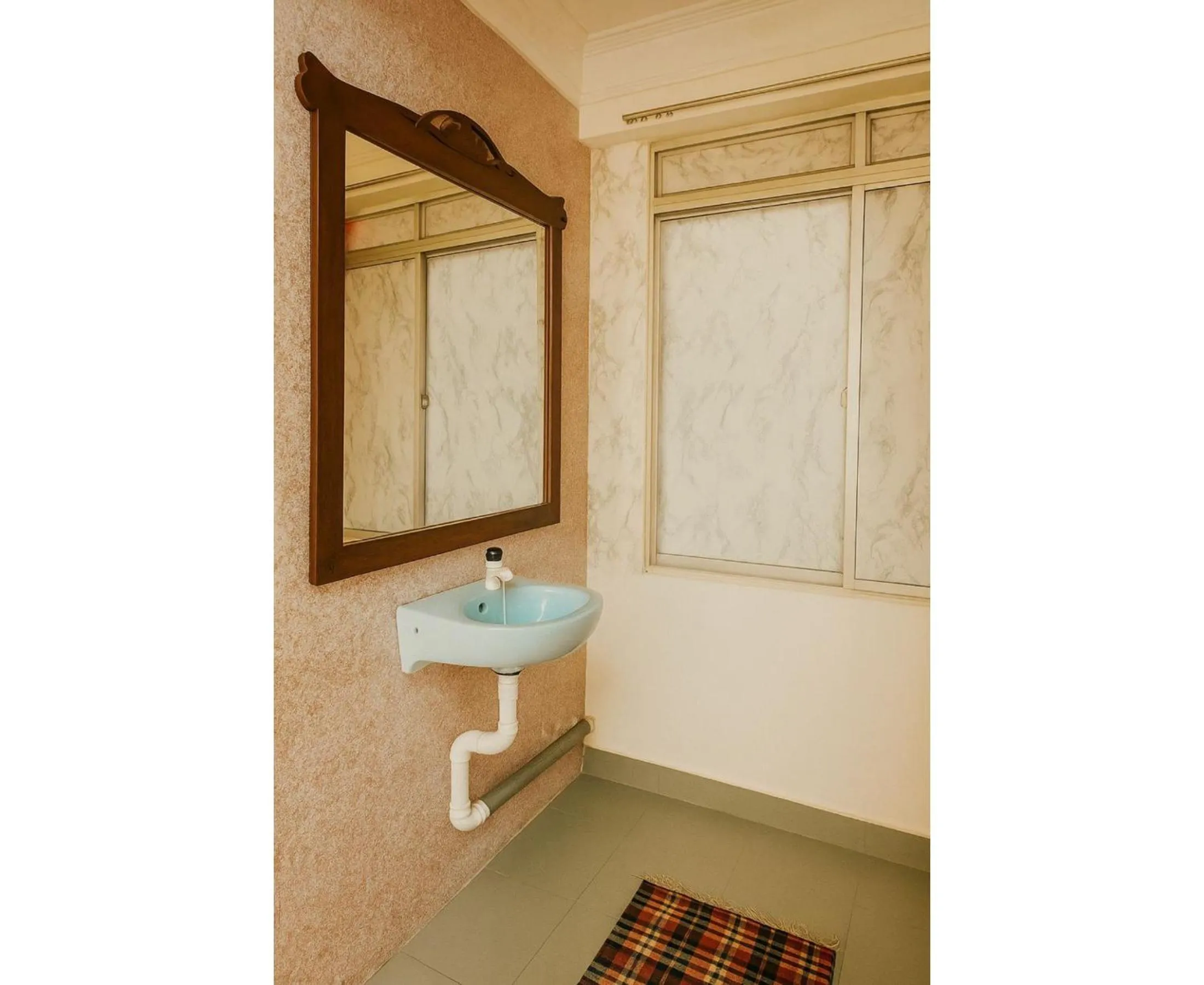 Bathroom in OYO 91245 Chenang Lodge Motel