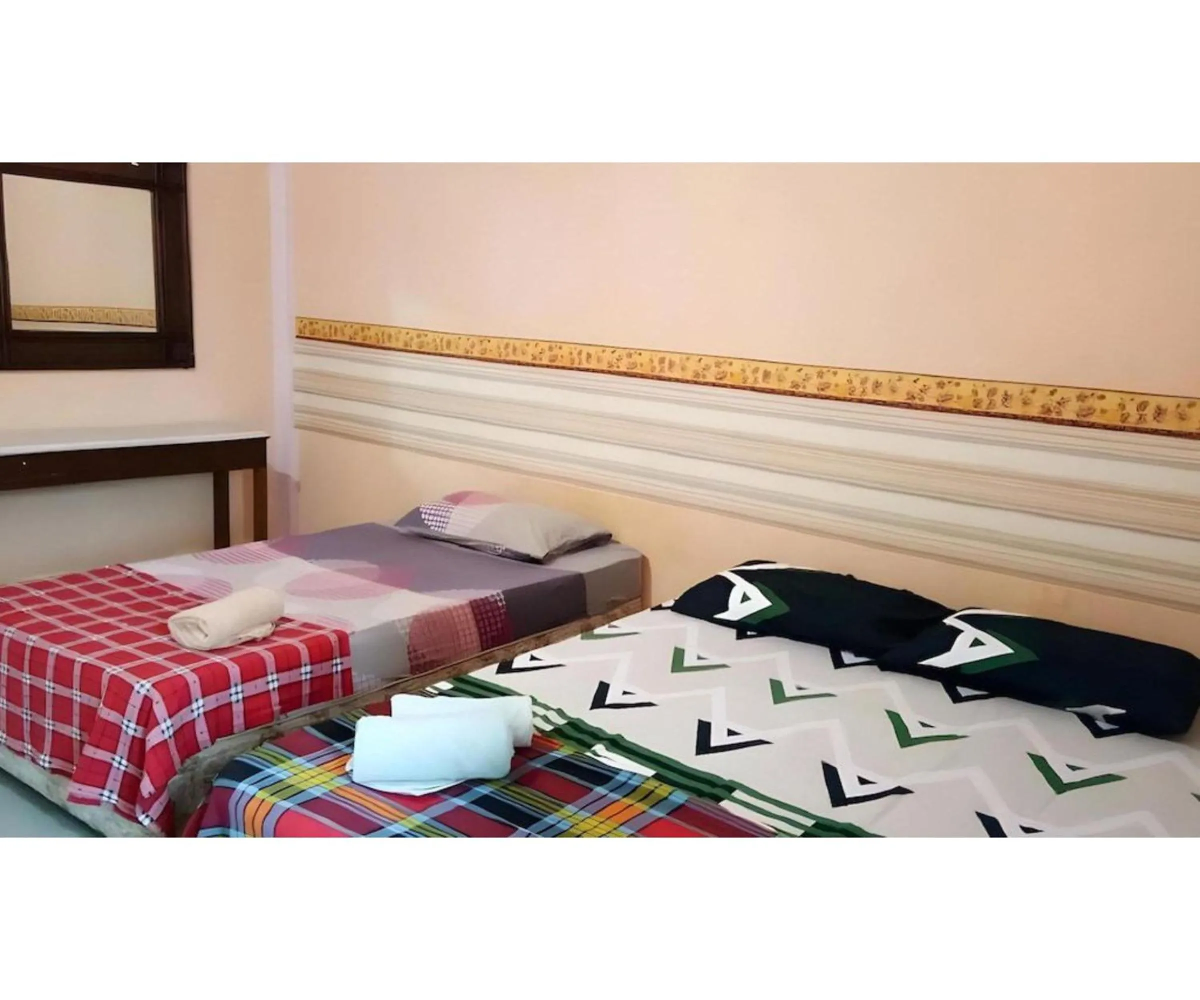 Bedroom, Bed in OYO 91245 Chenang Lodge Motel