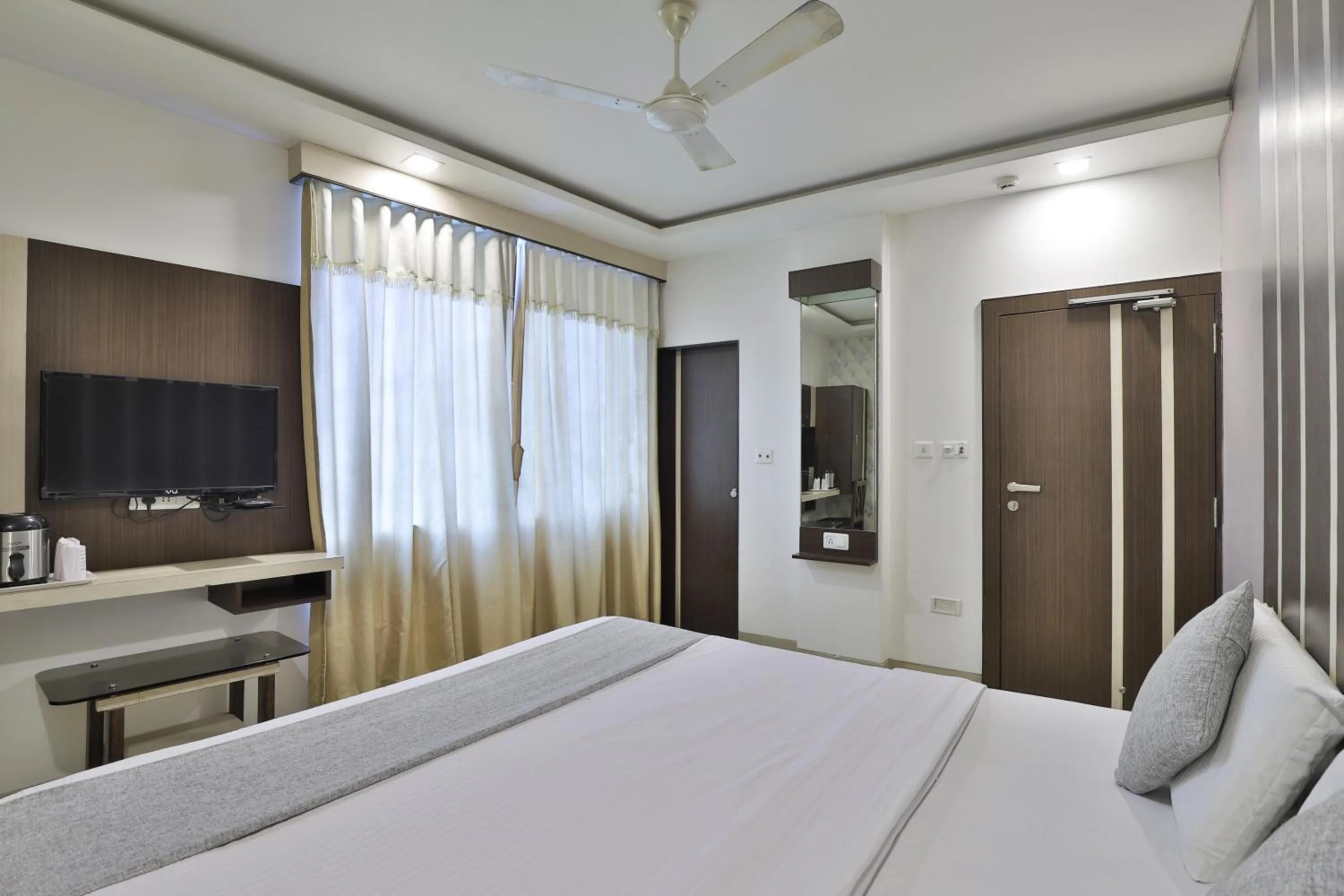 Bed in Hotel Planet