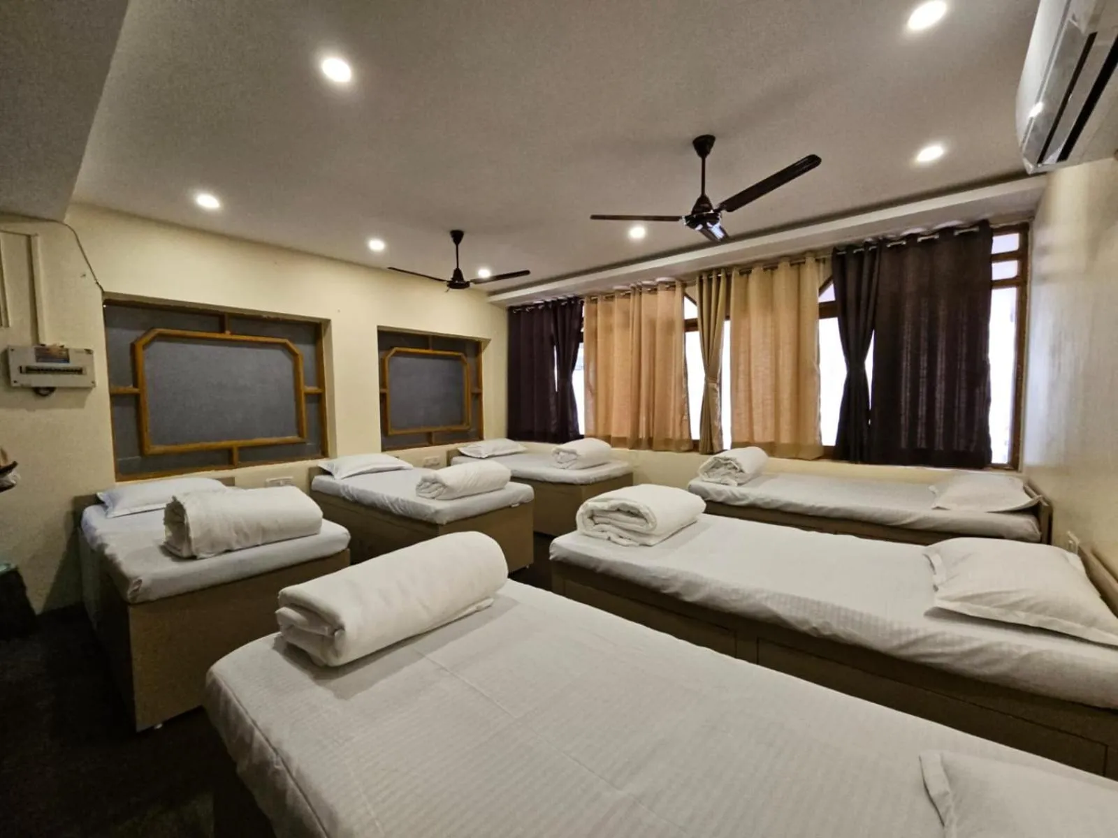 Photo of the whole room, Bed in Hotel Padmini International- Sigra