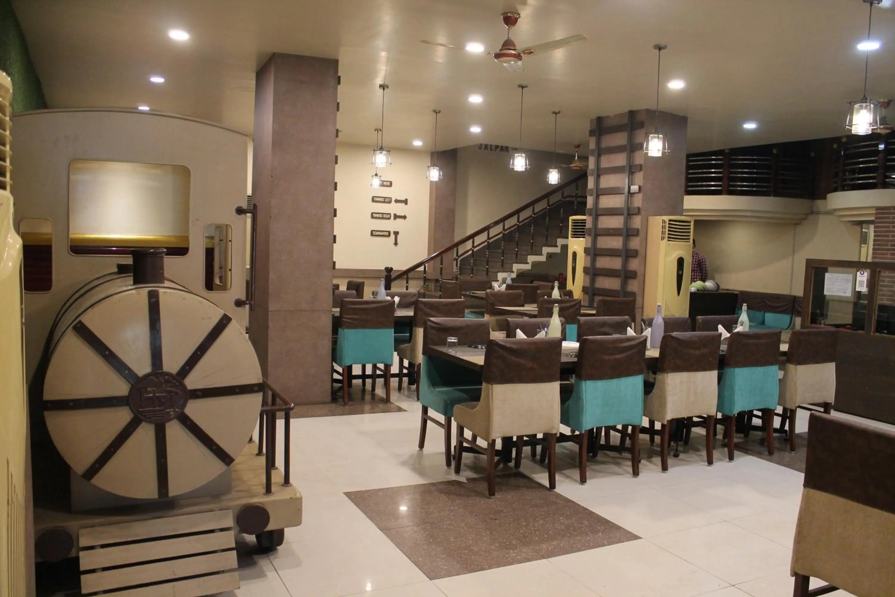 Restaurant/places to eat in Hotel Padmini International- Sigra